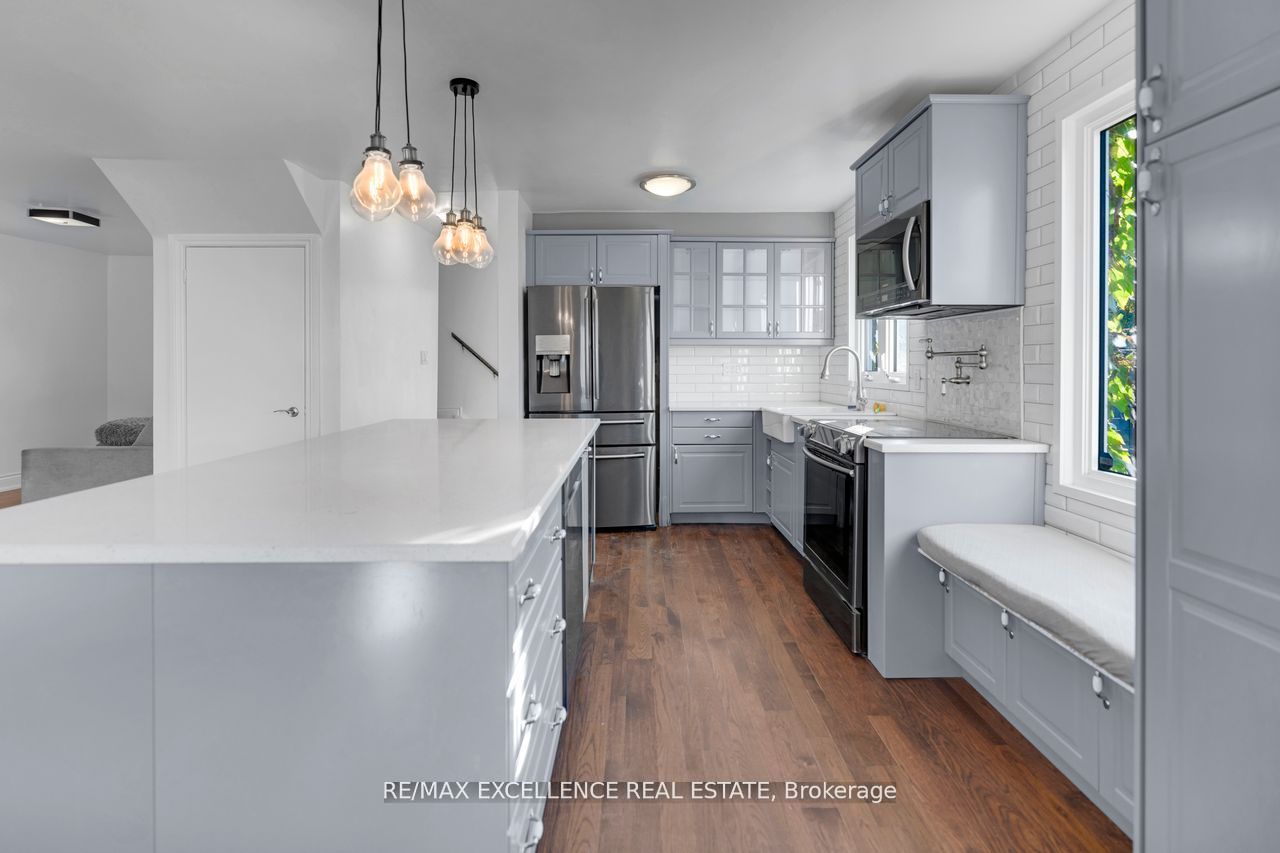 MLS #W12400665 image #4