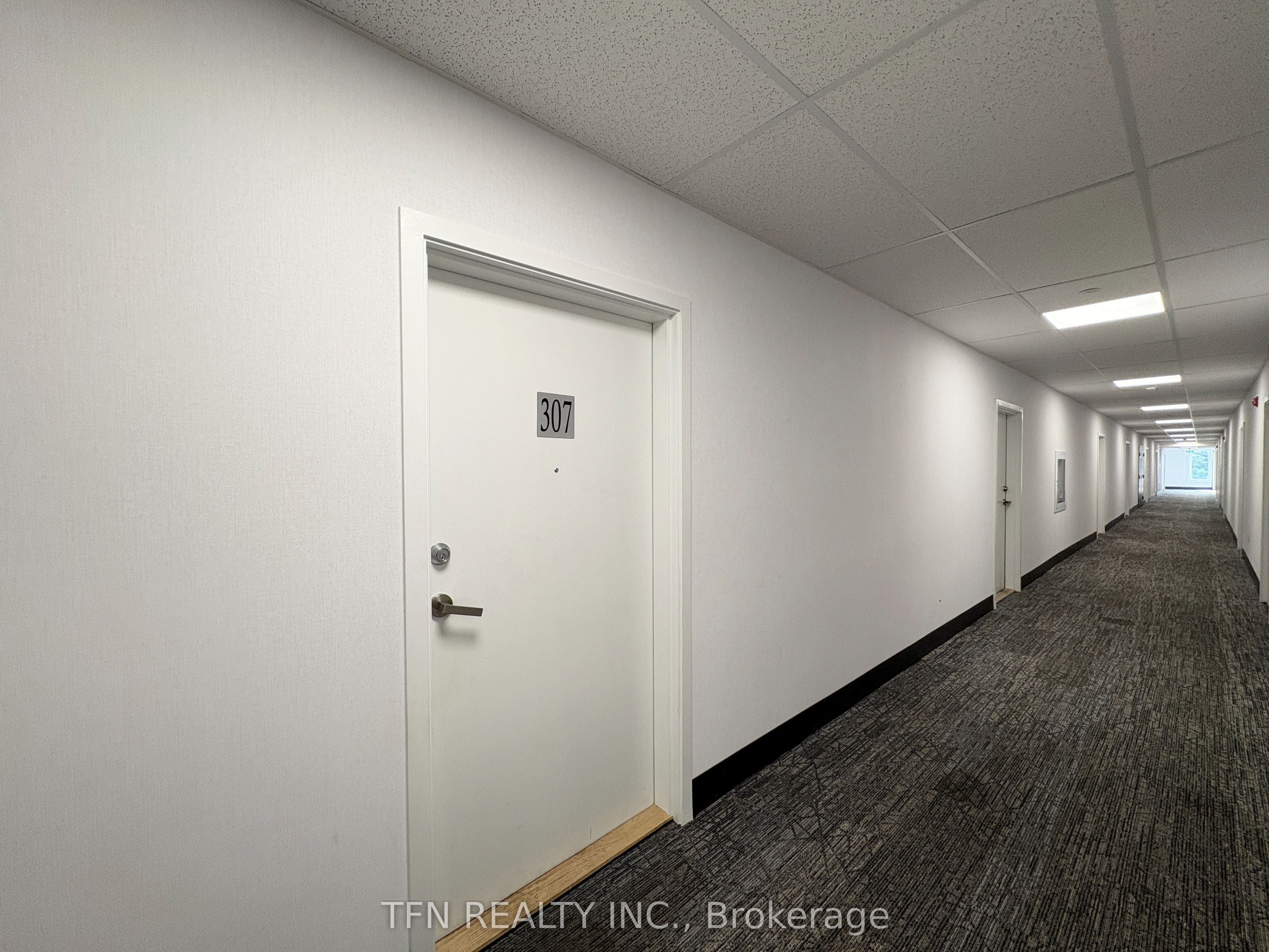 MLS #W12400696 image #7