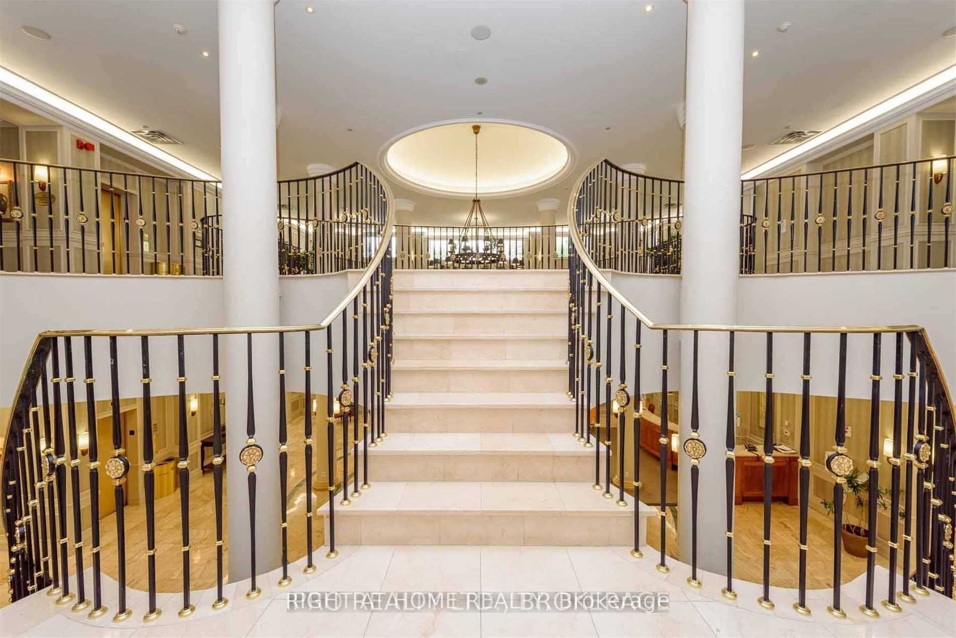 MLS #W12401170 image #10