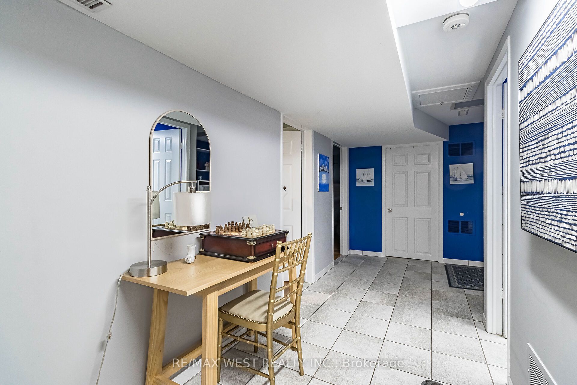 MLS #W12401172 image #11