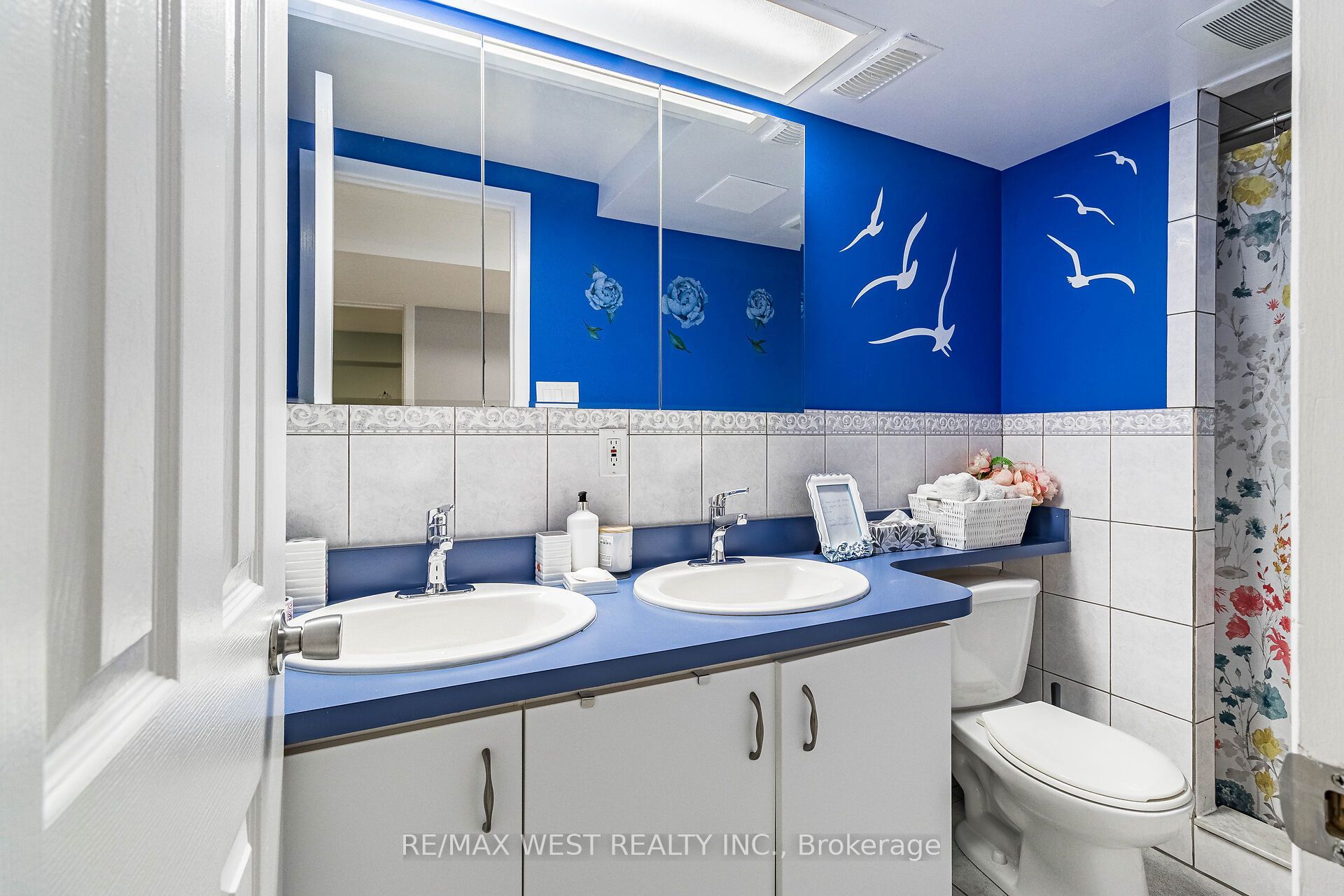 MLS #W12401172 image #15