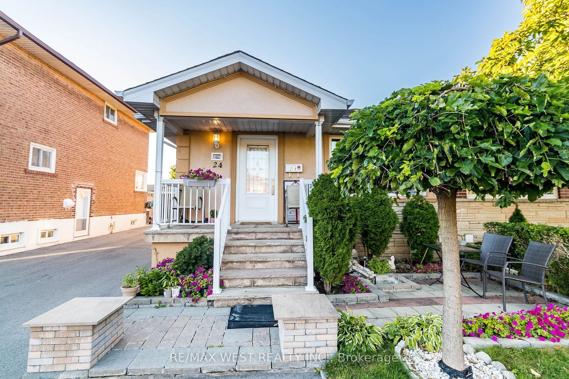 MLS #W12401172 image #2