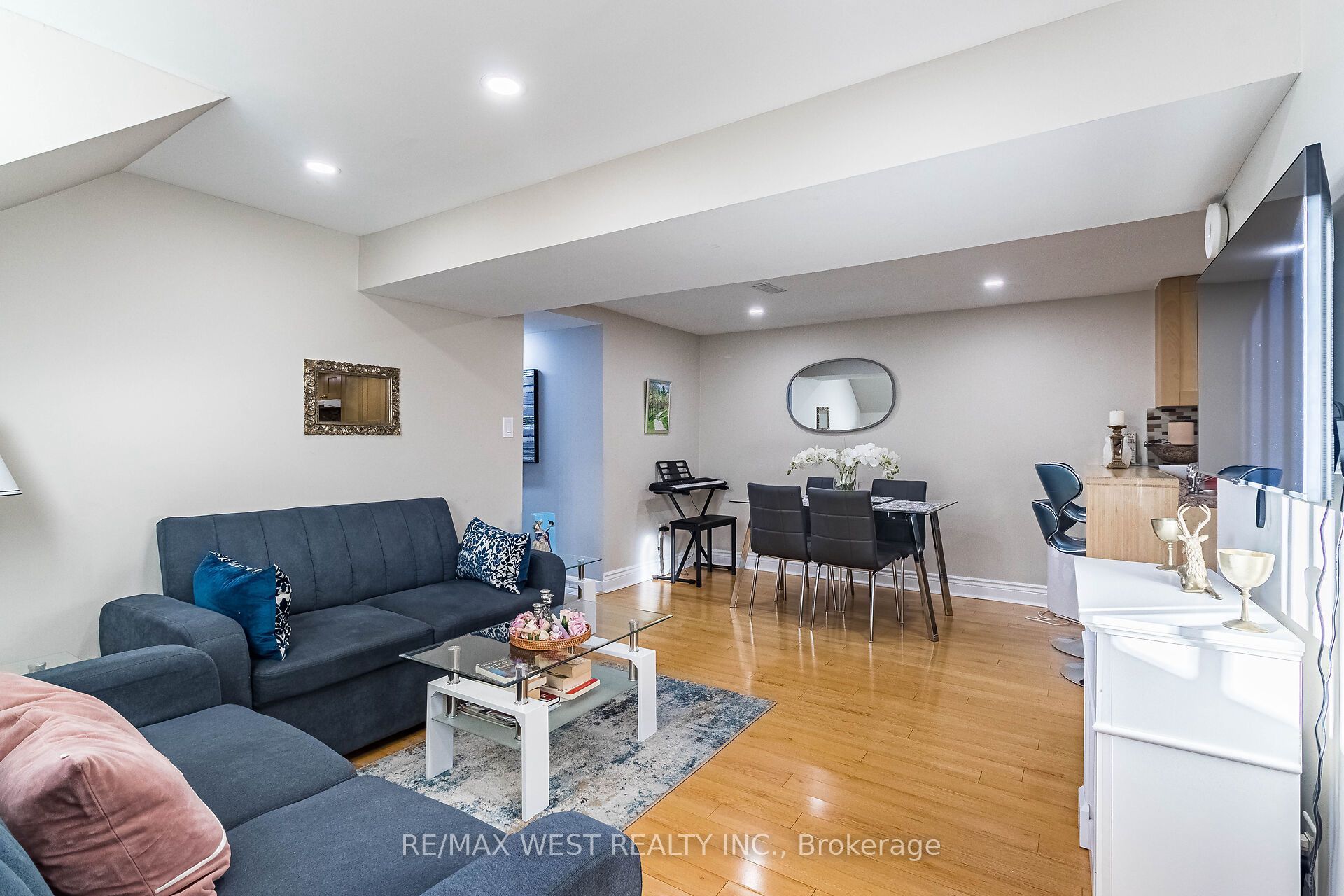 MLS #W12401172 image #7