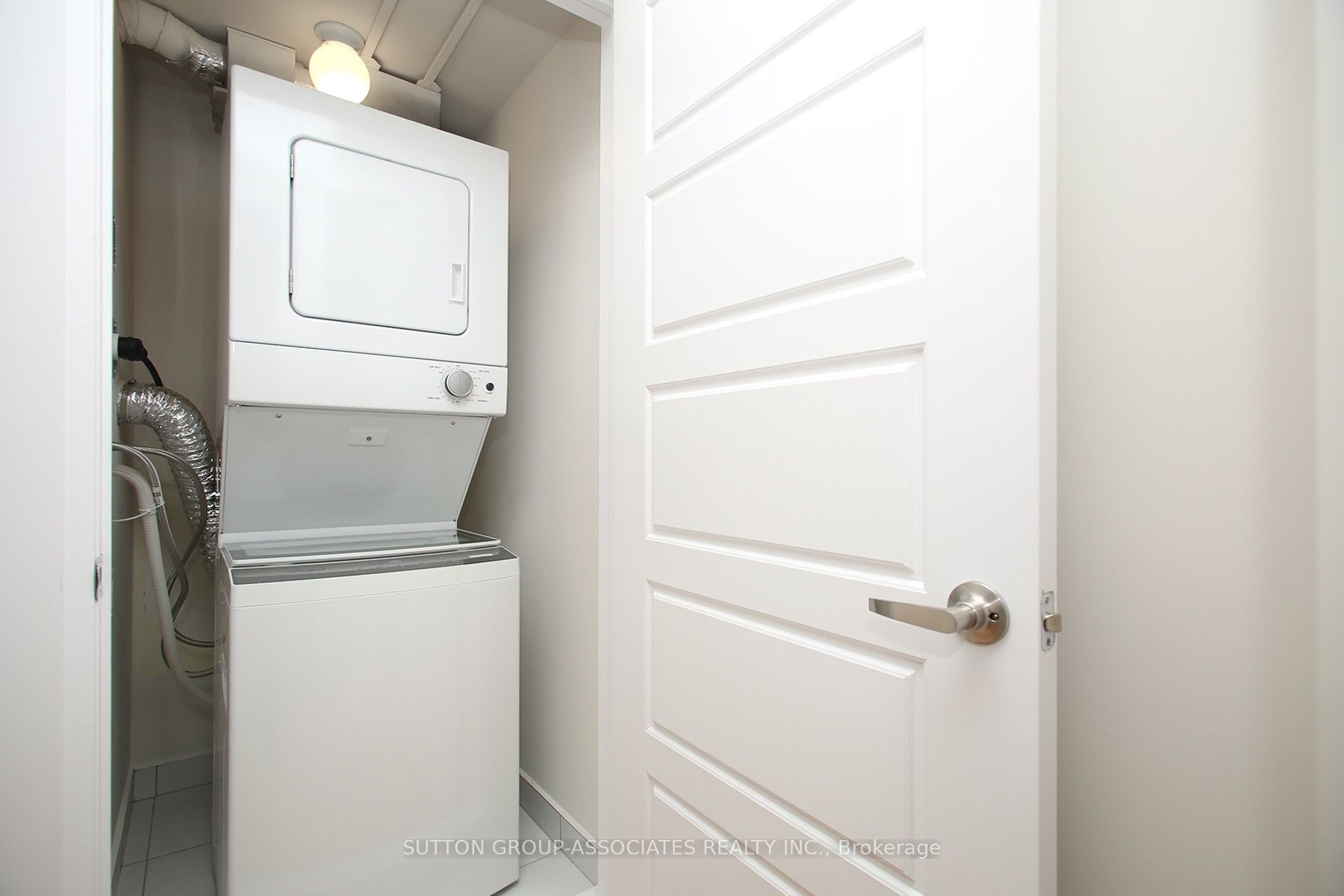 MLS #W12401278 image #13