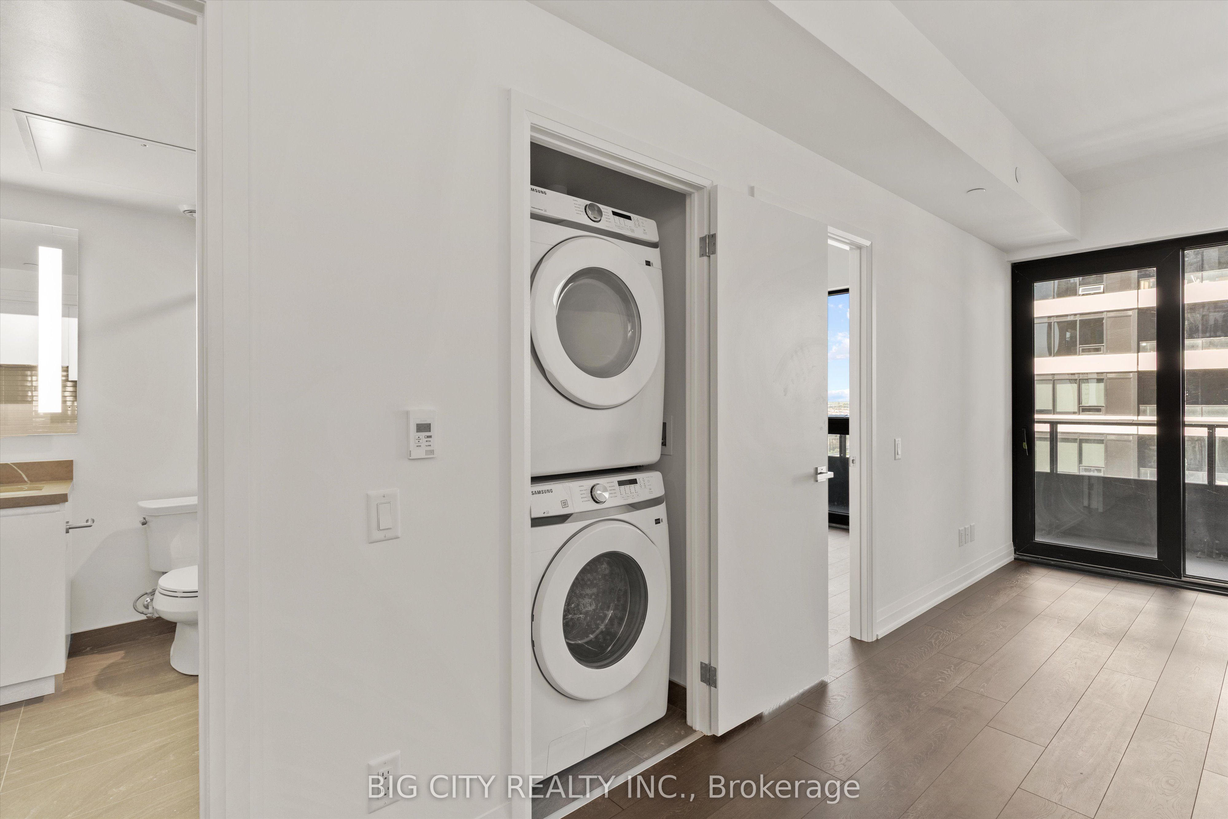 MLS #W12401327 image #24