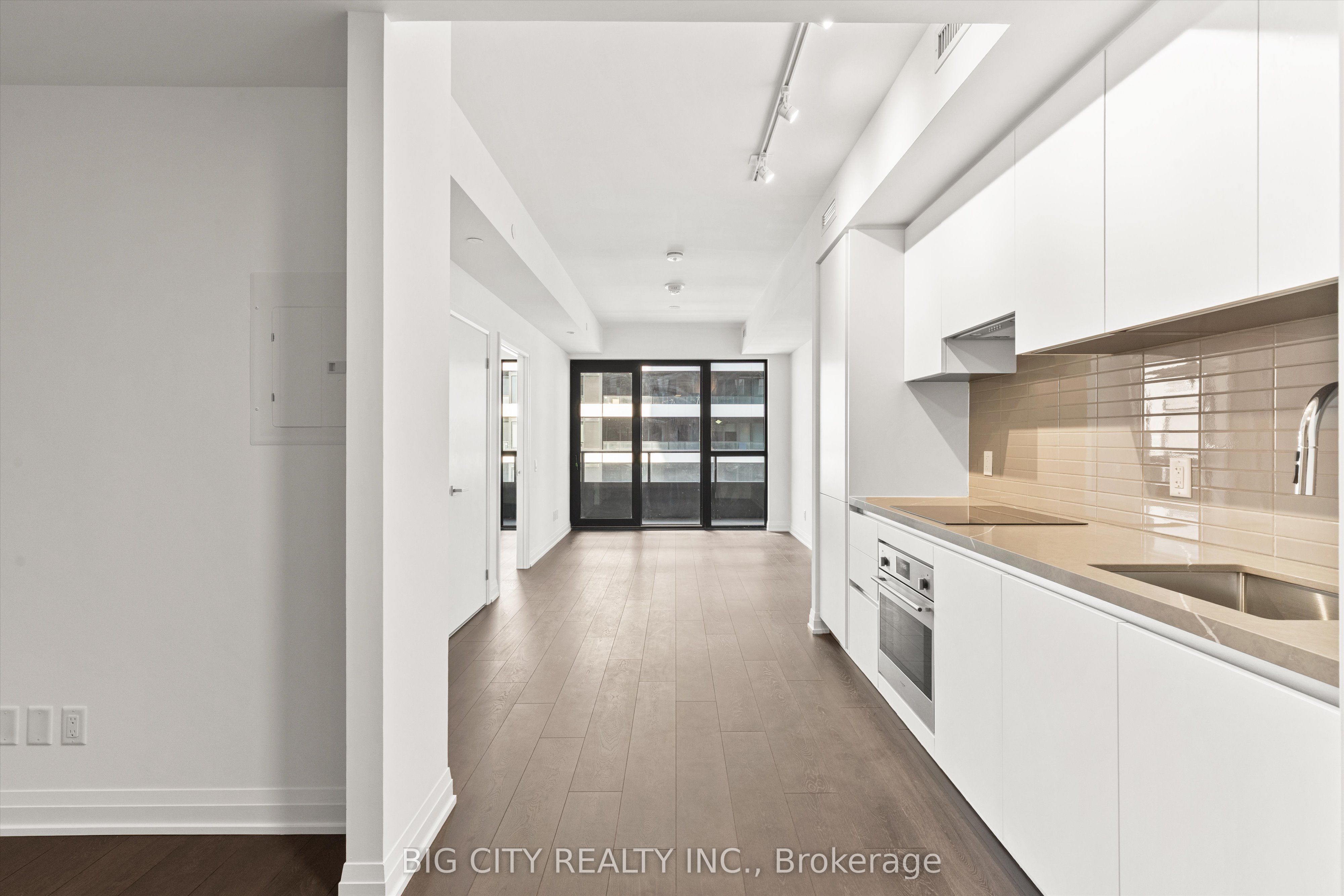 MLS #W12401327 image #4