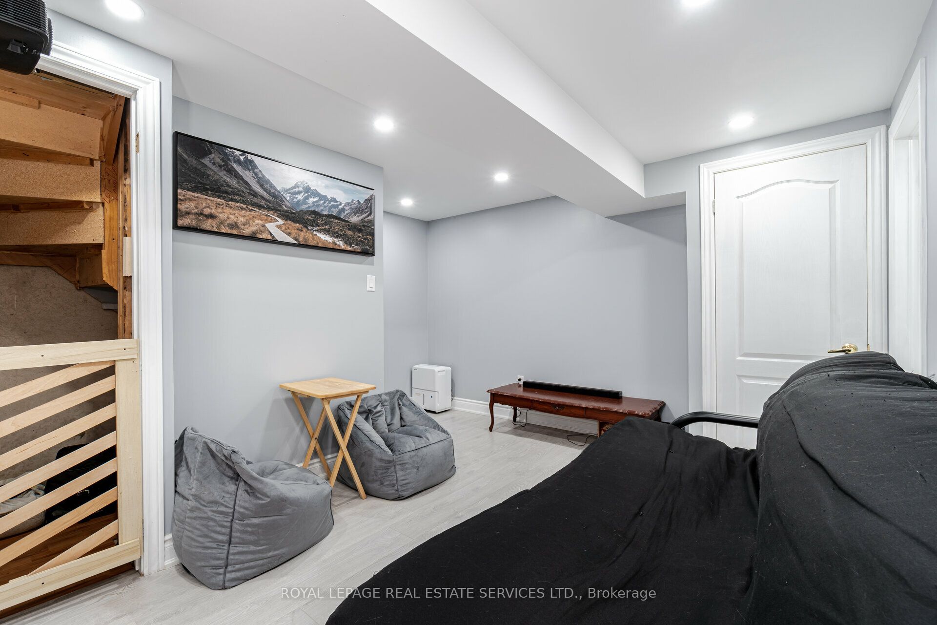 MLS #W12401464 image #17