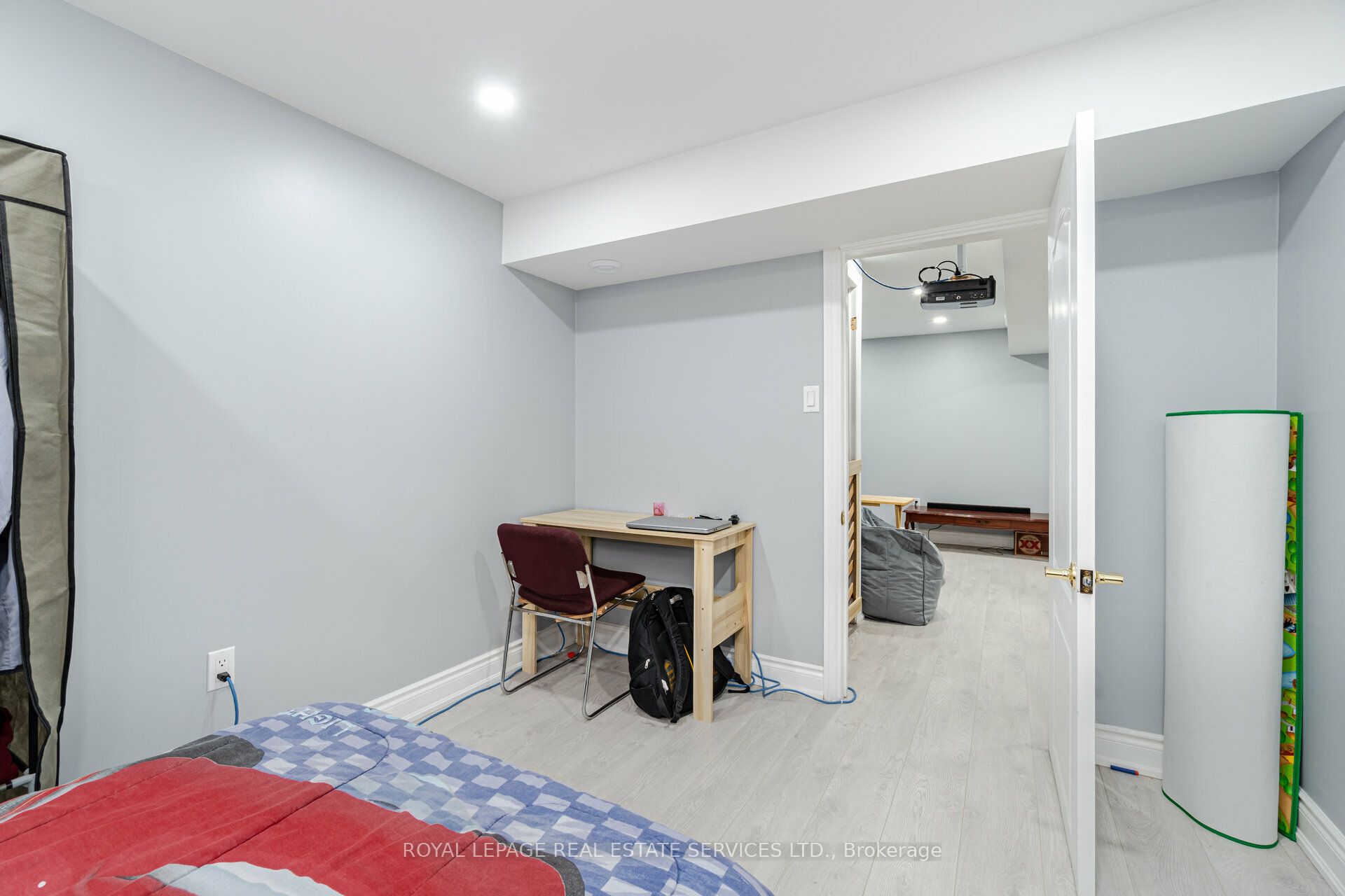 MLS #W12401464 image #22