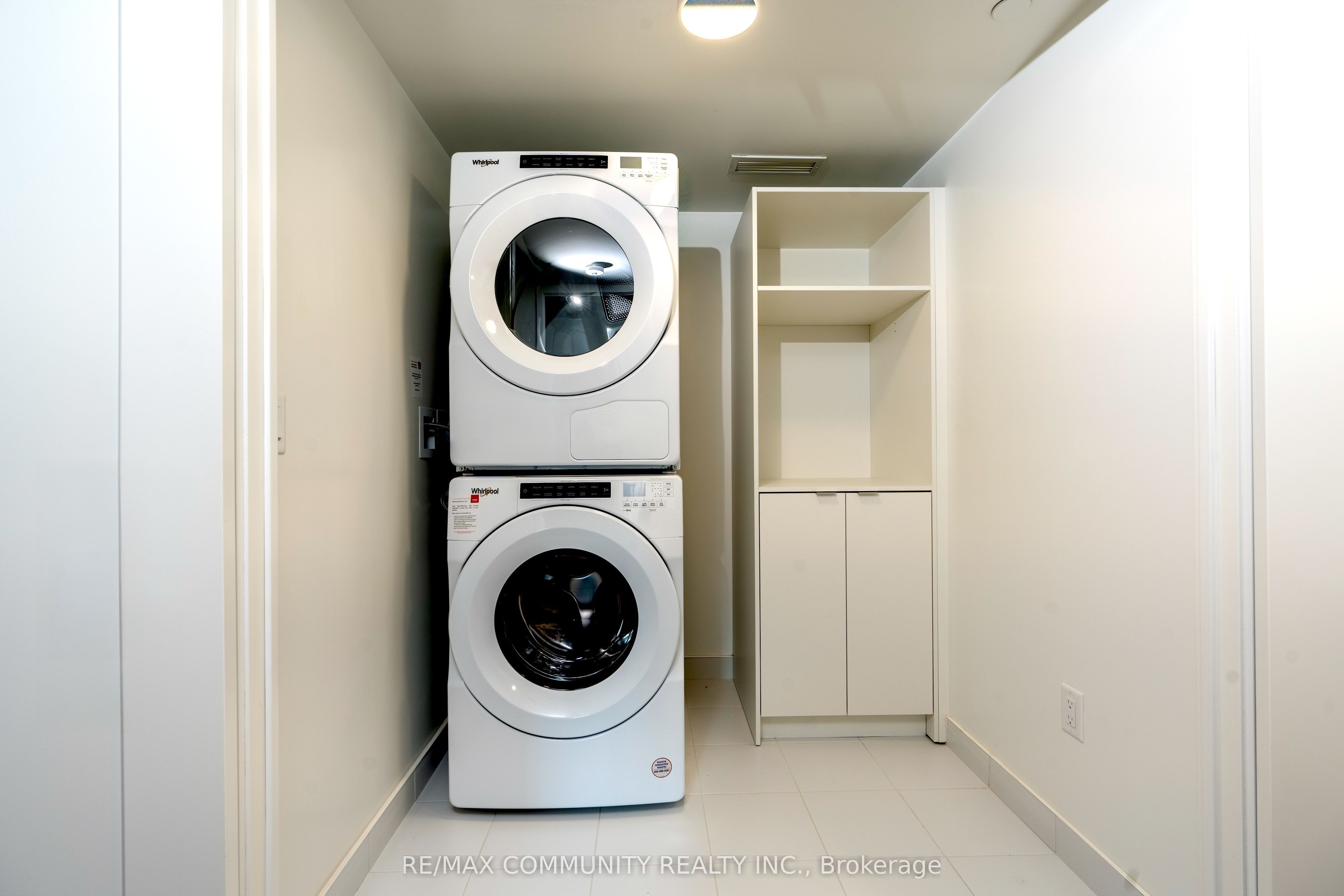 MLS #W12401466 image #9