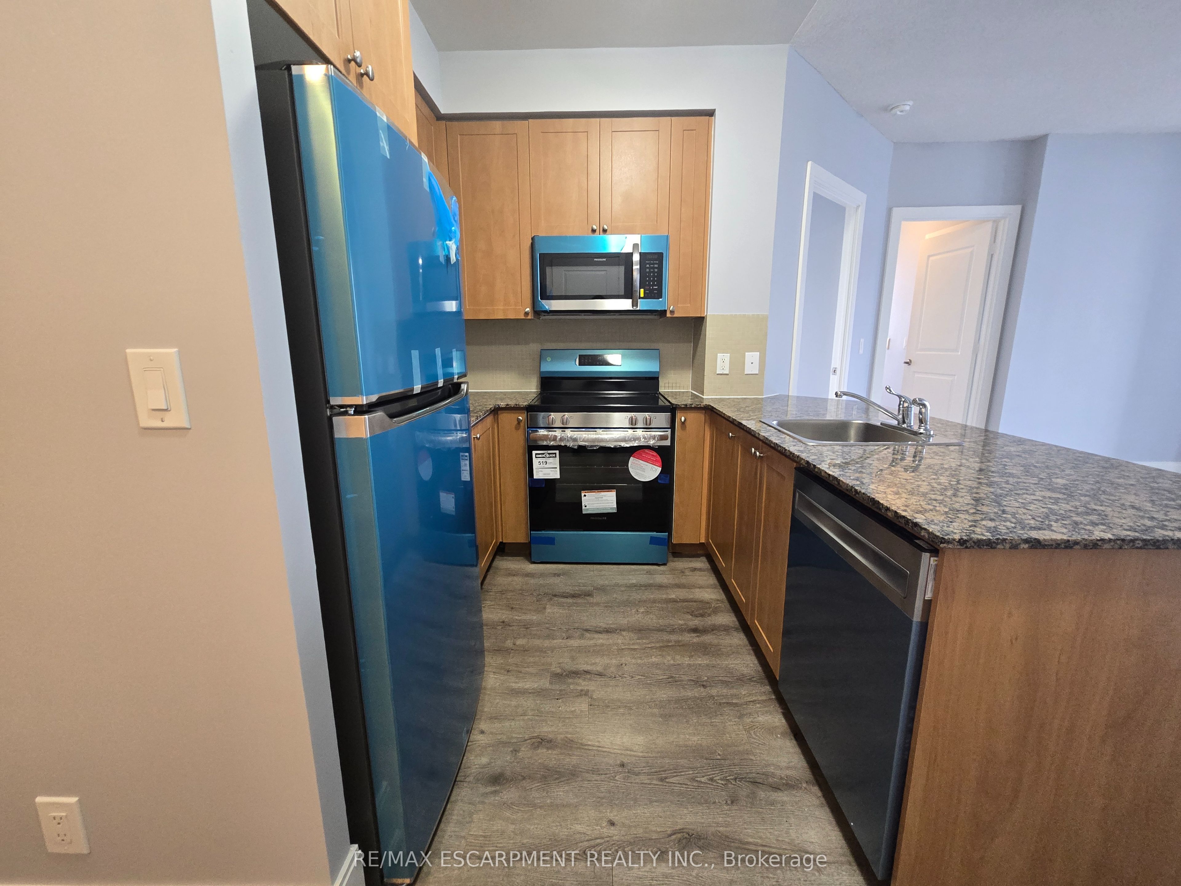 MLS #W12401549 image #11