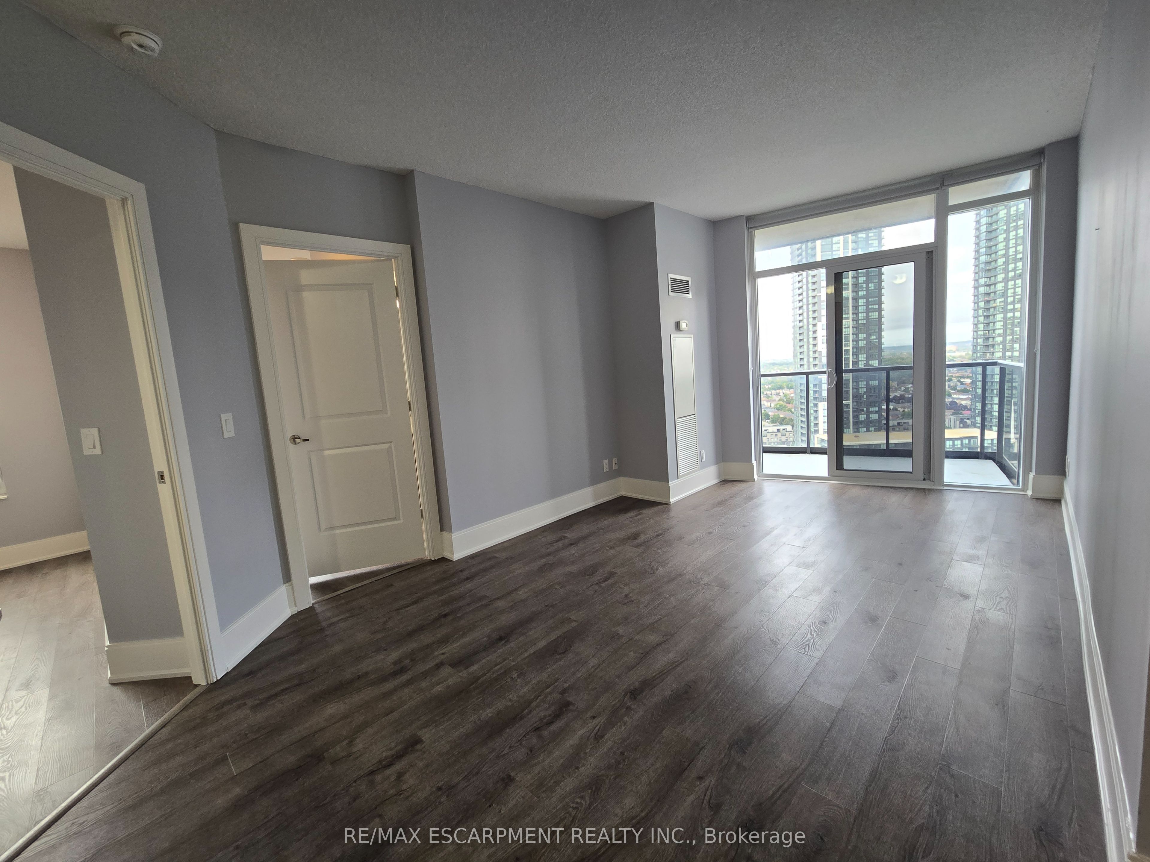 MLS #W12401549 image #19