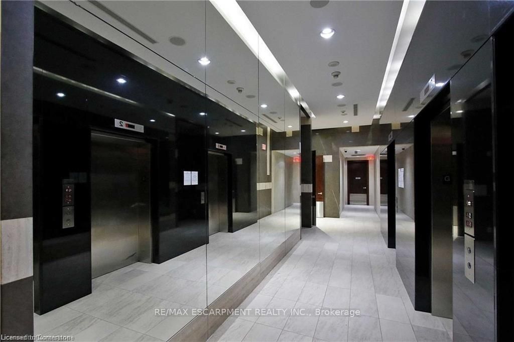 MLS #W12401549 image #21