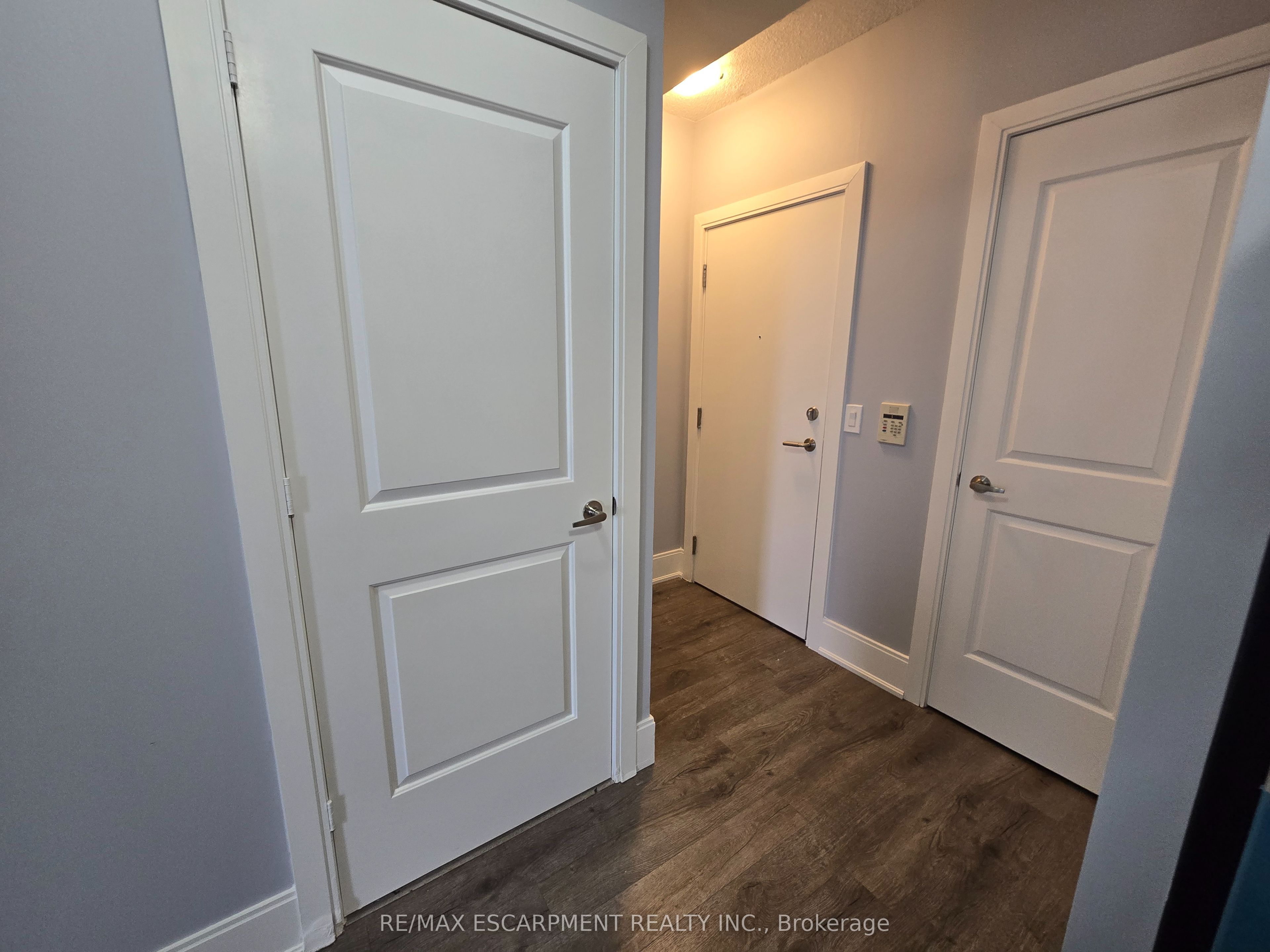 MLS #W12401549 image #6