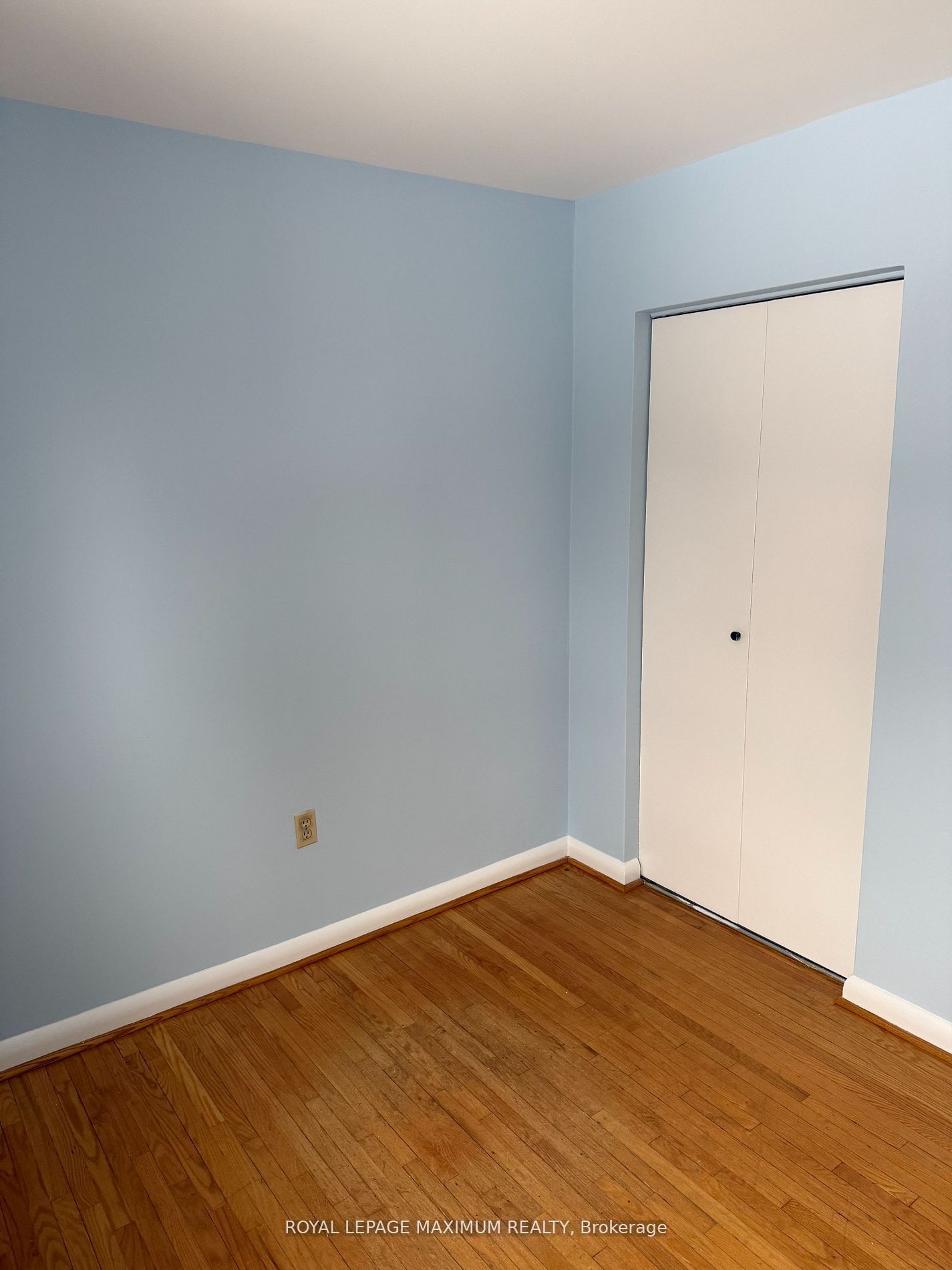 MLS #W12401569 image #10