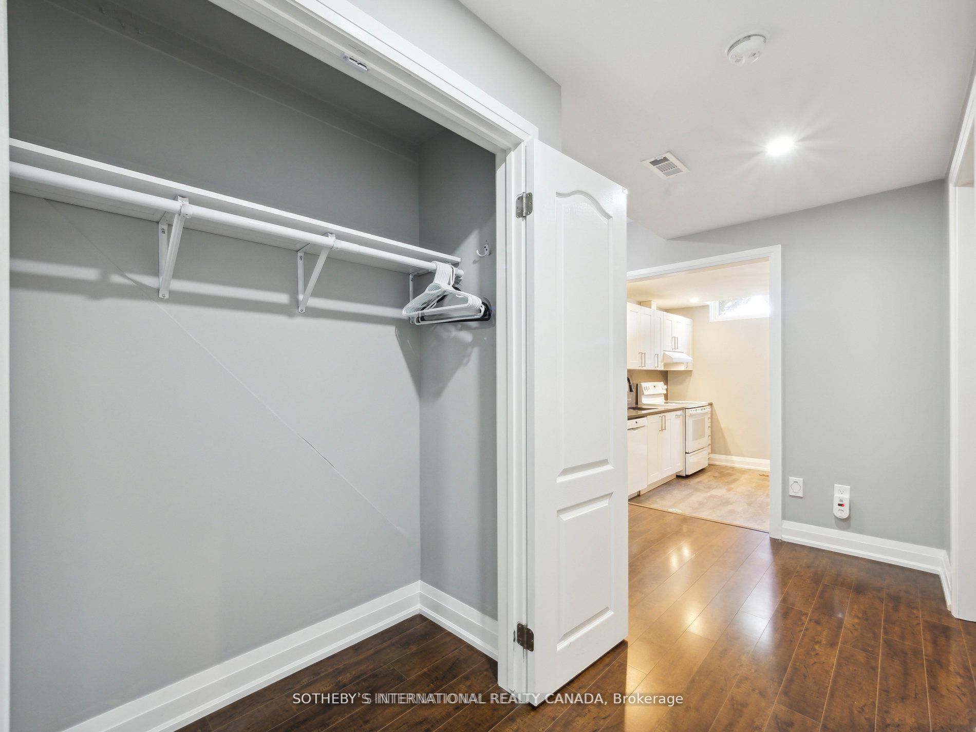 MLS #W12401583 image #6