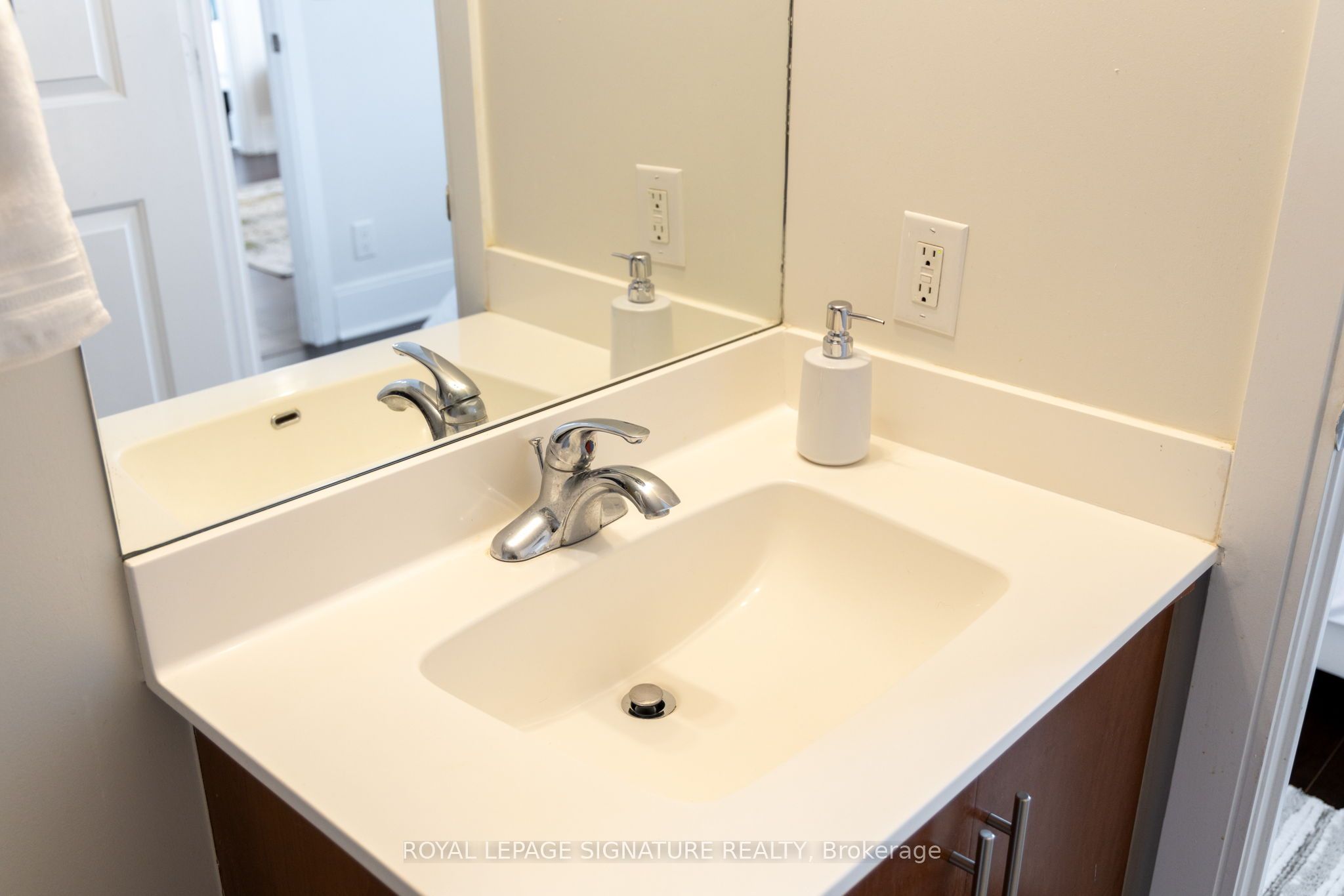 MLS #W12401645 image #24