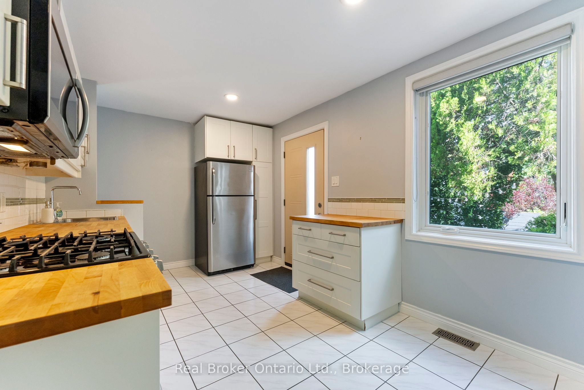 MLS #W12401813 image #8