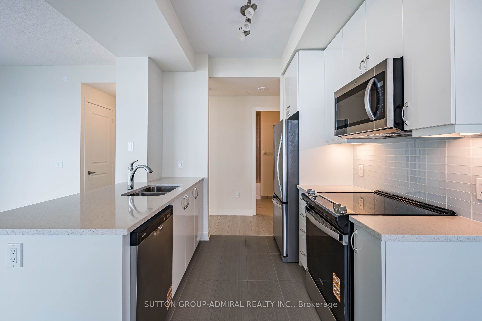 MLS #W12401891 image #5