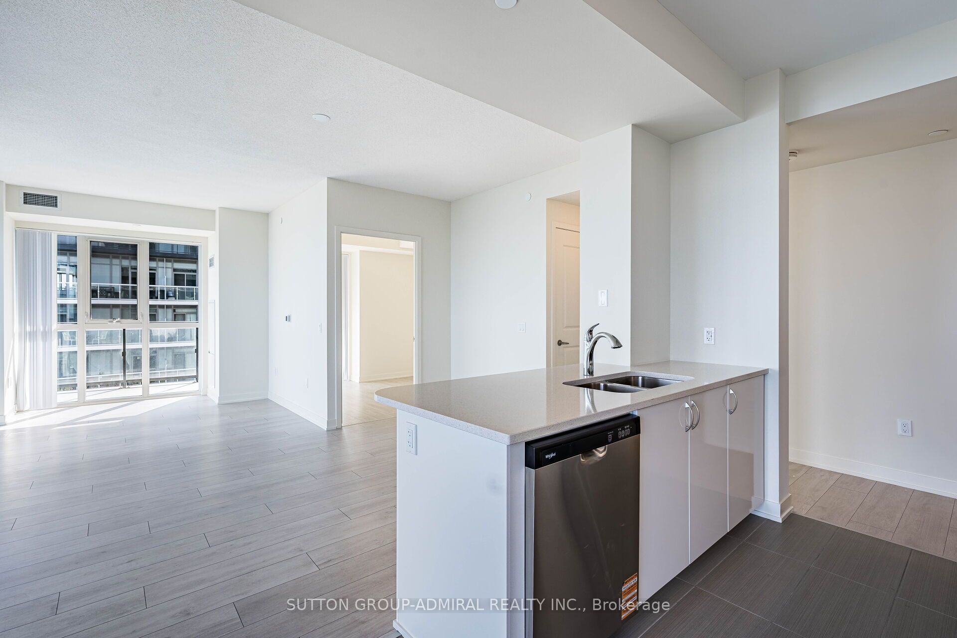 MLS #W12401891 image #6