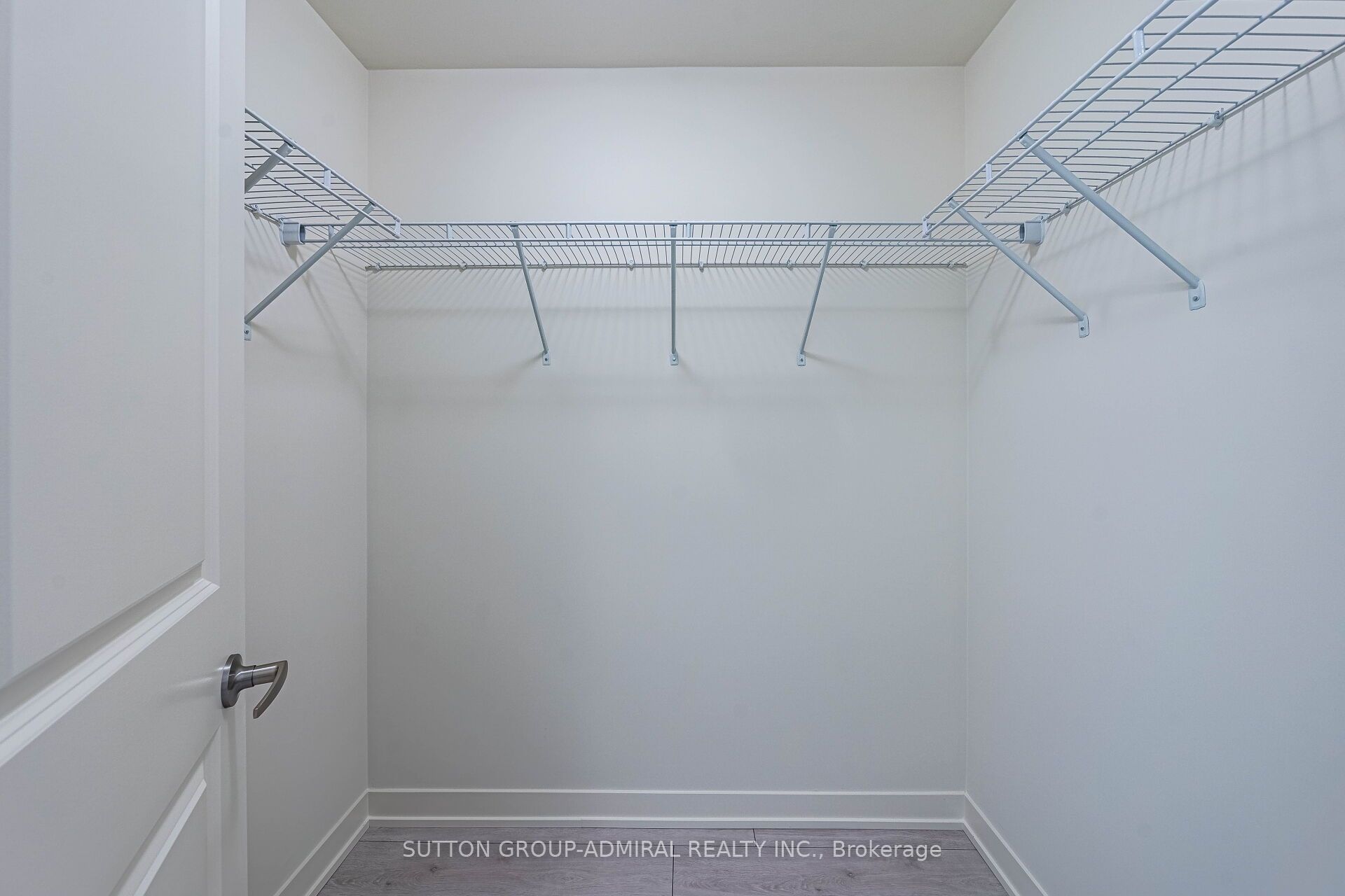 MLS #W12402162 image #18