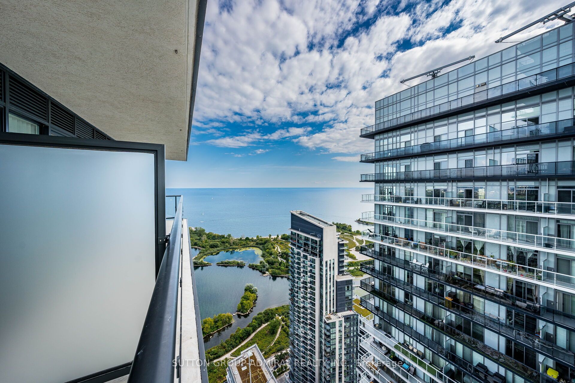 MLS #W12402162 image #27