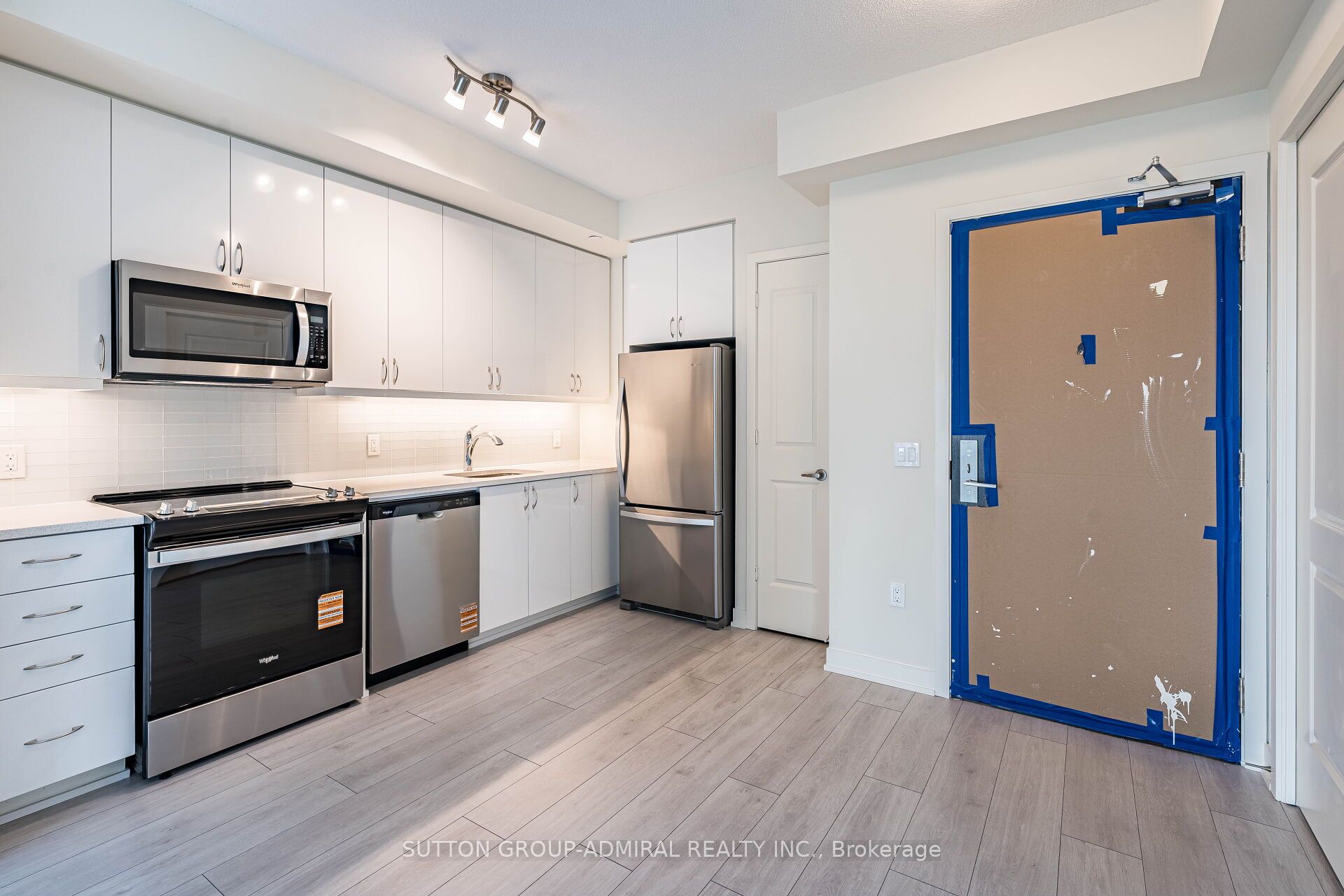 MLS #W12402162 image #3