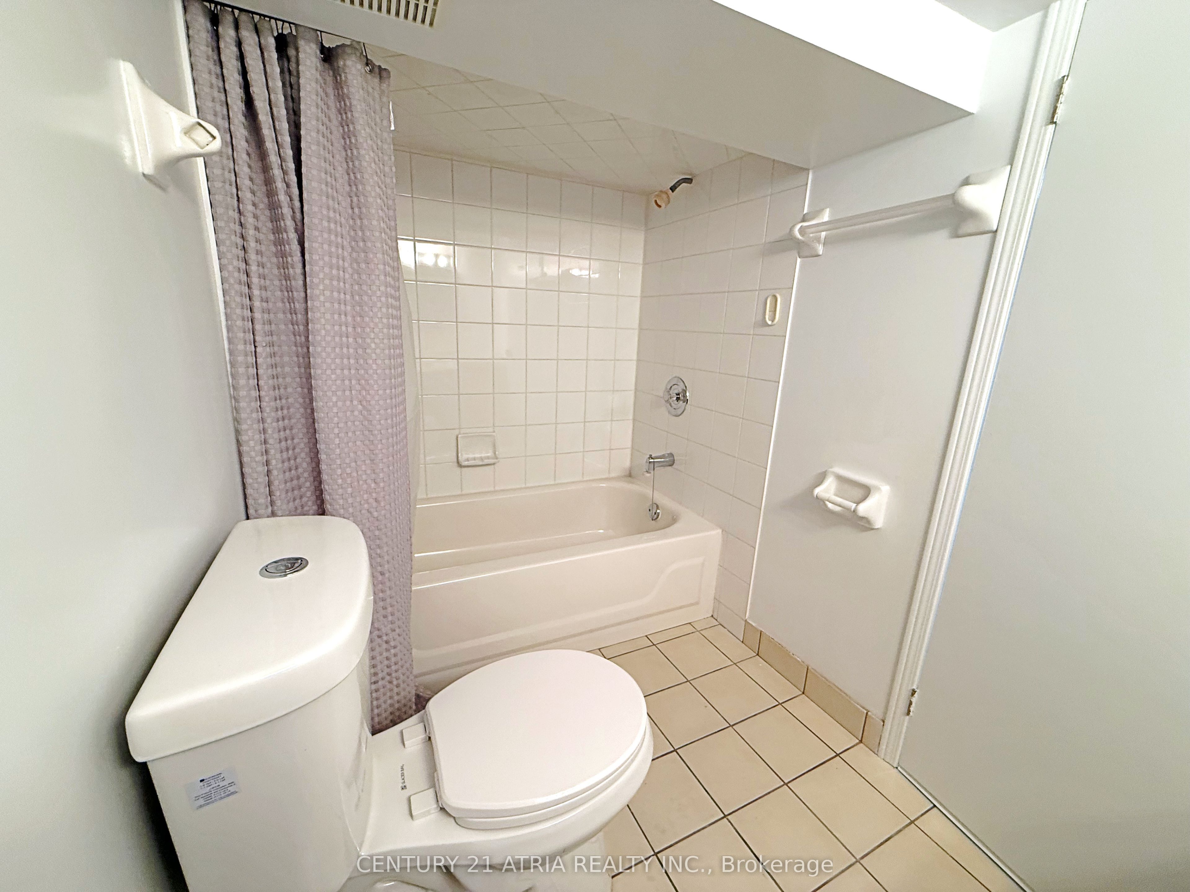 MLS #W12402199 image #10