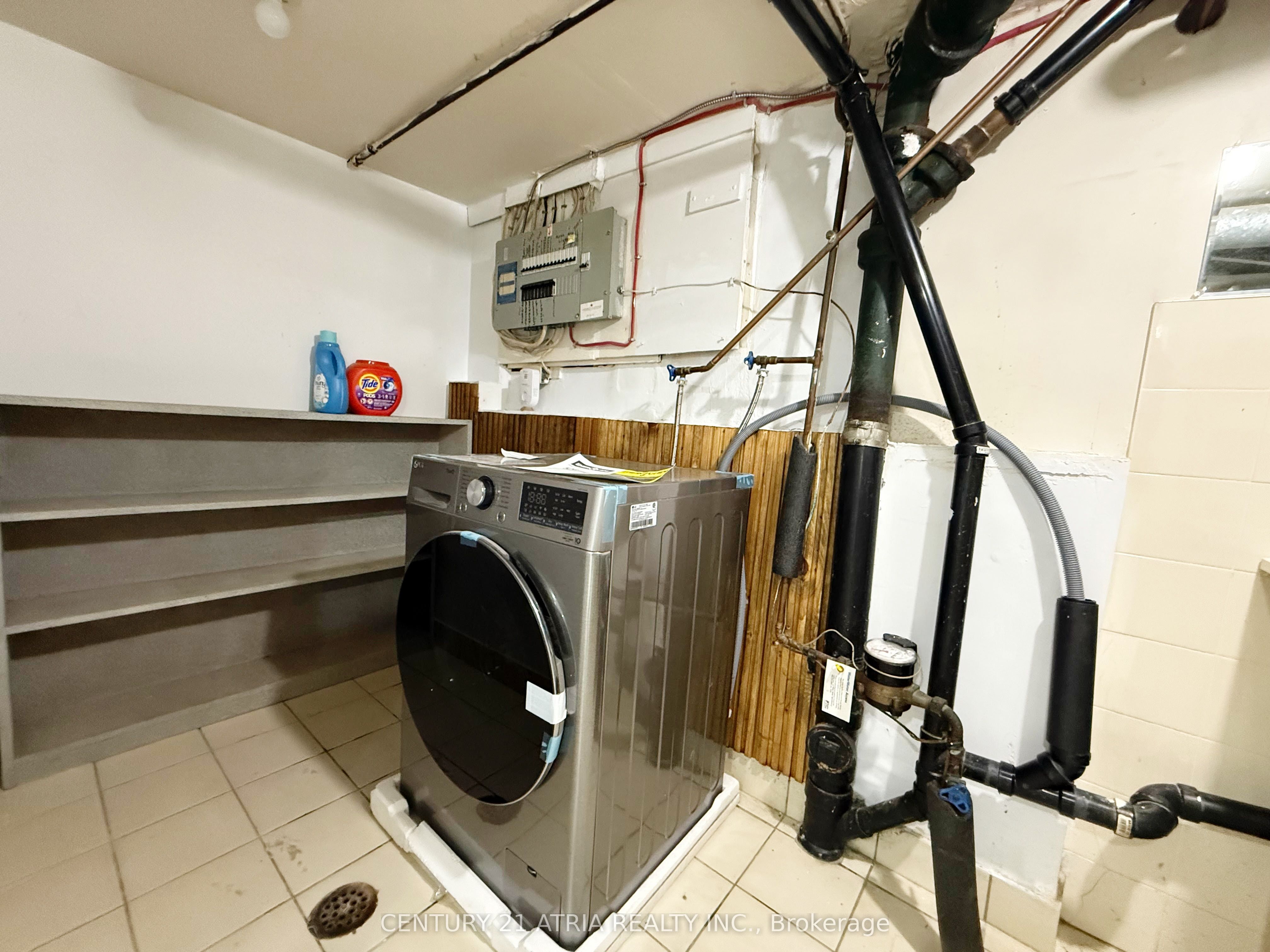 MLS #W12402199 image #13