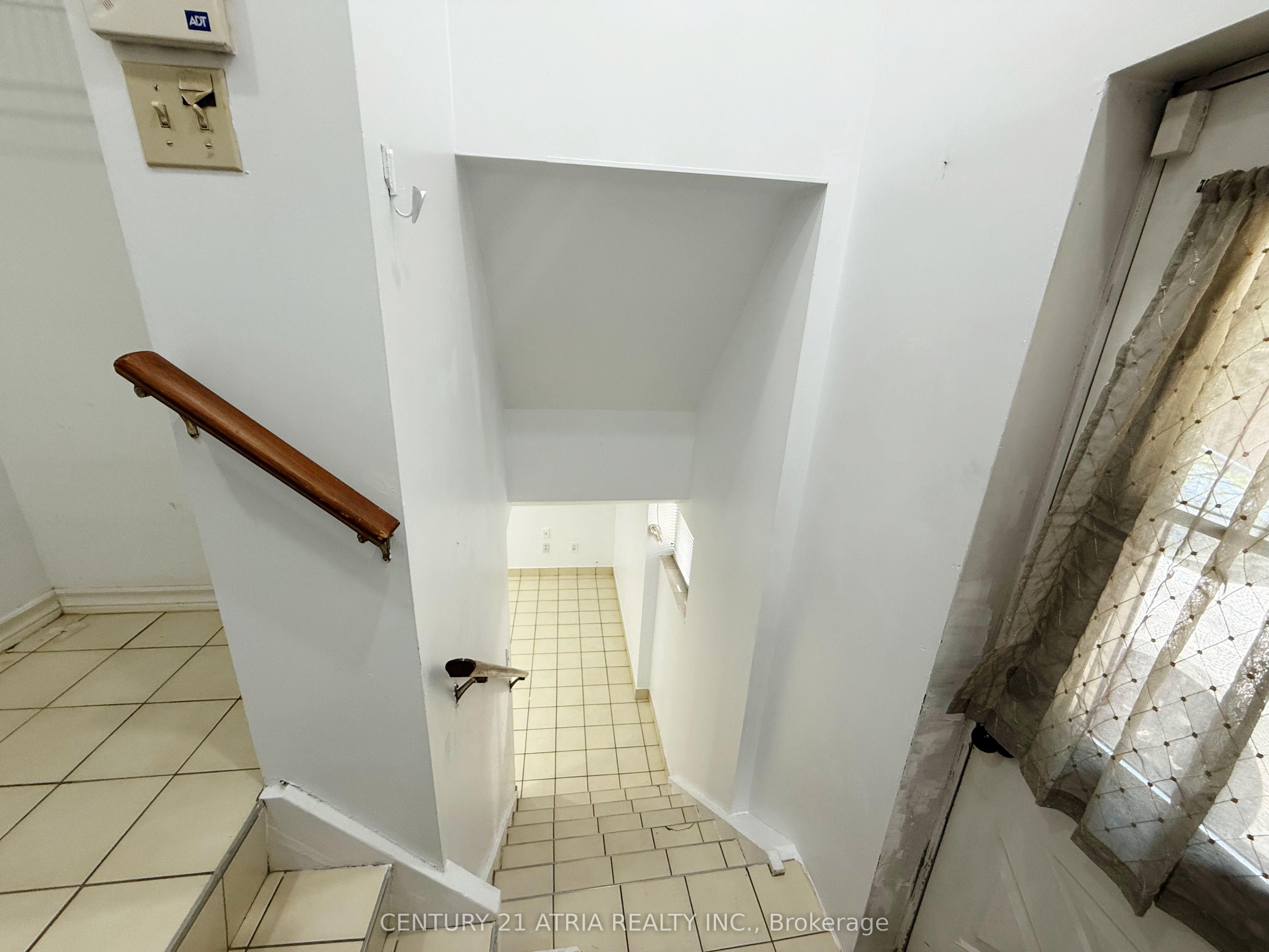 MLS #W12402199 image #2