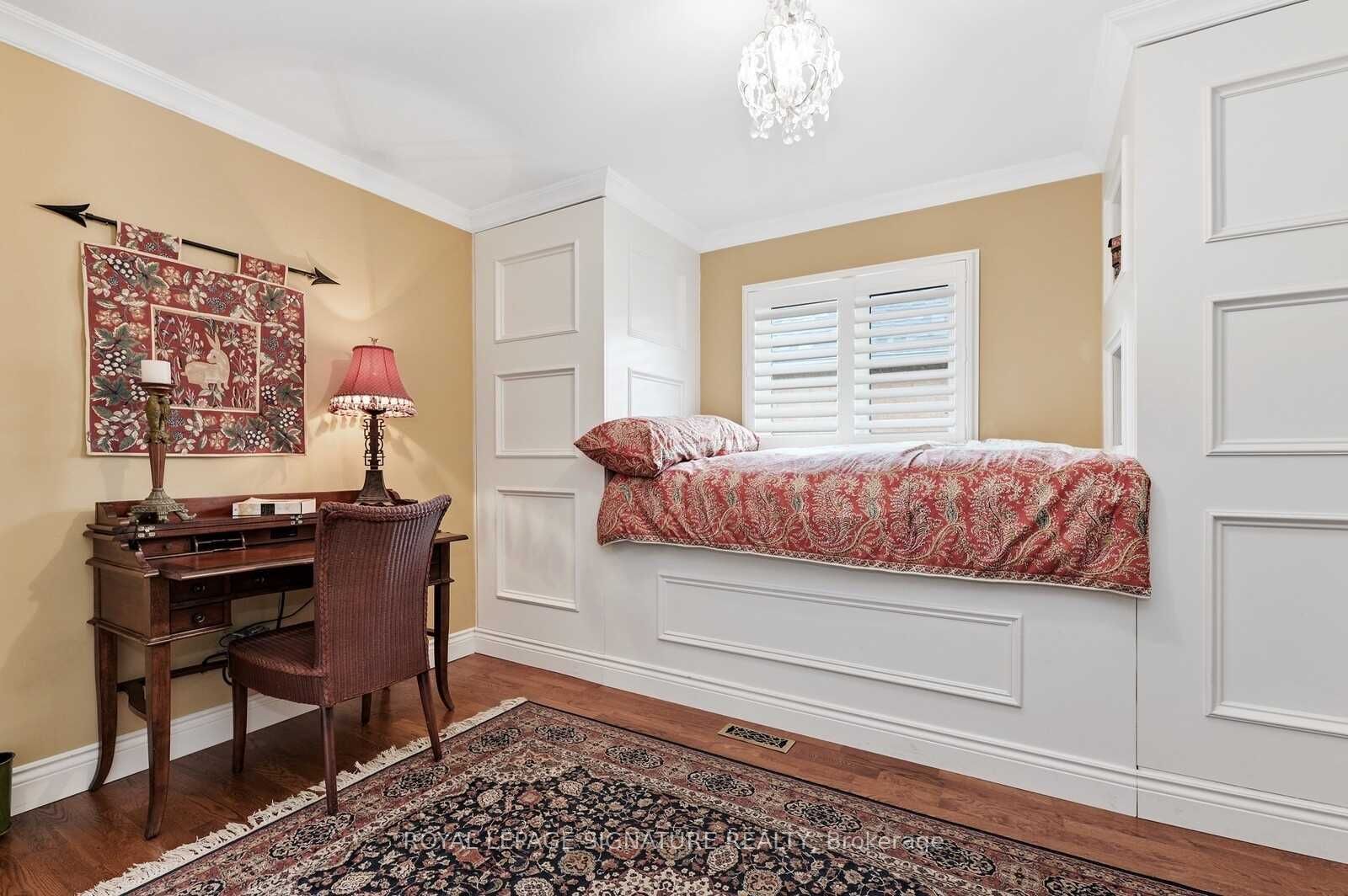 MLS #W12402271 image #10