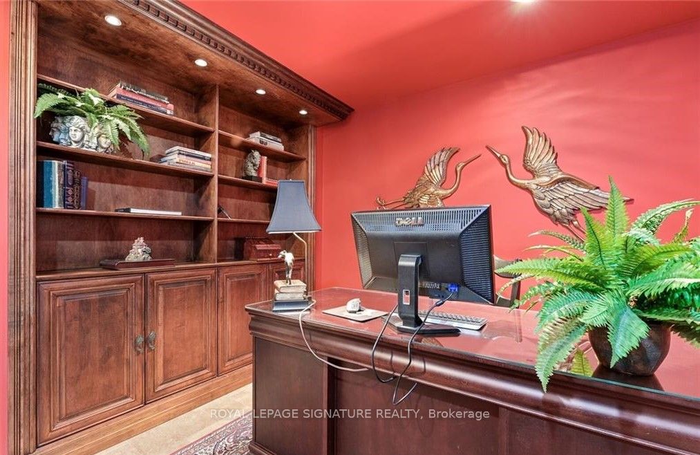 MLS #W12402271 image #23