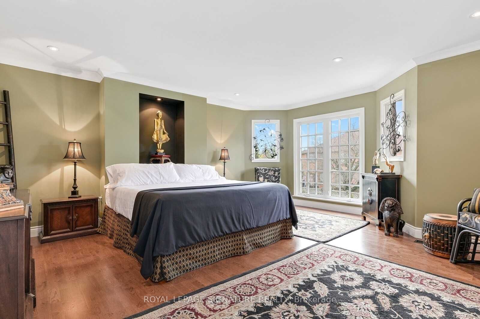 MLS #W12402271 image #8