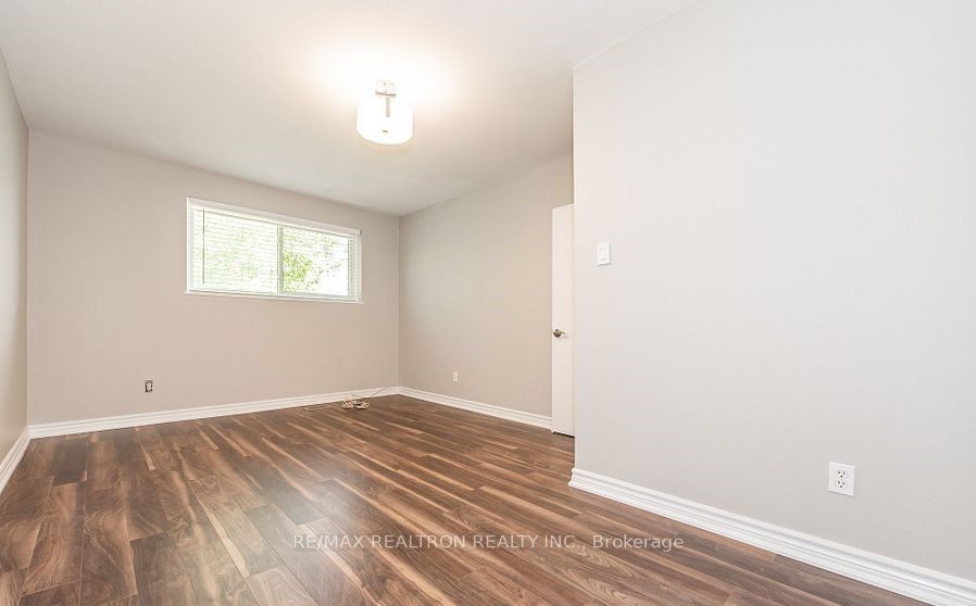 MLS #W12402296 image #11