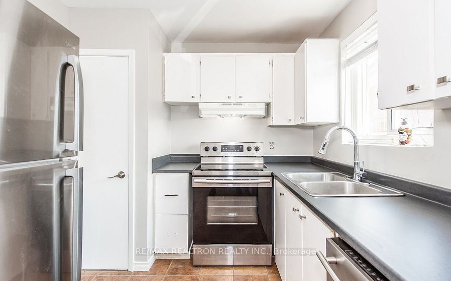 MLS #W12402296 image #4