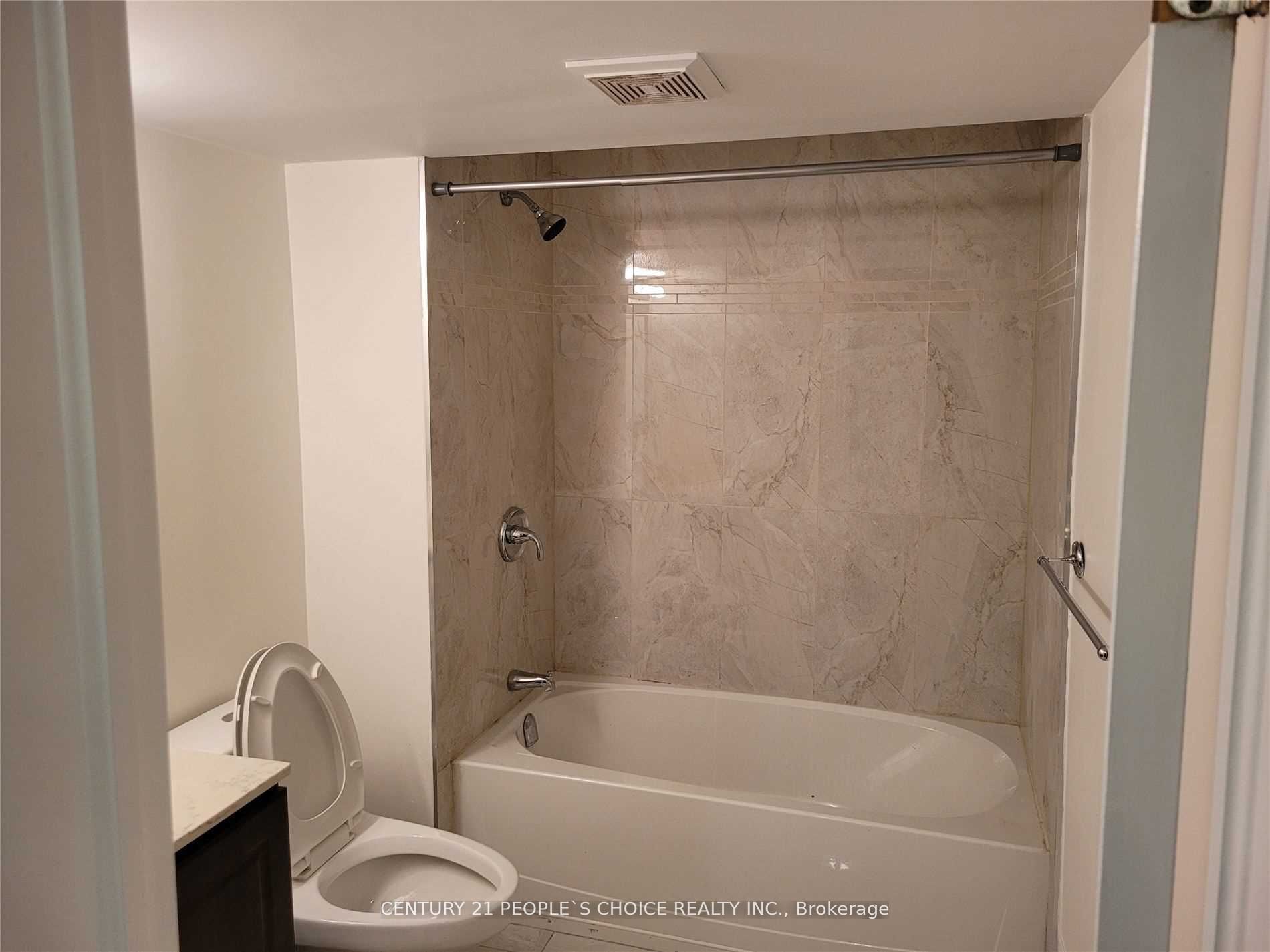 MLS #W12402323 image #10