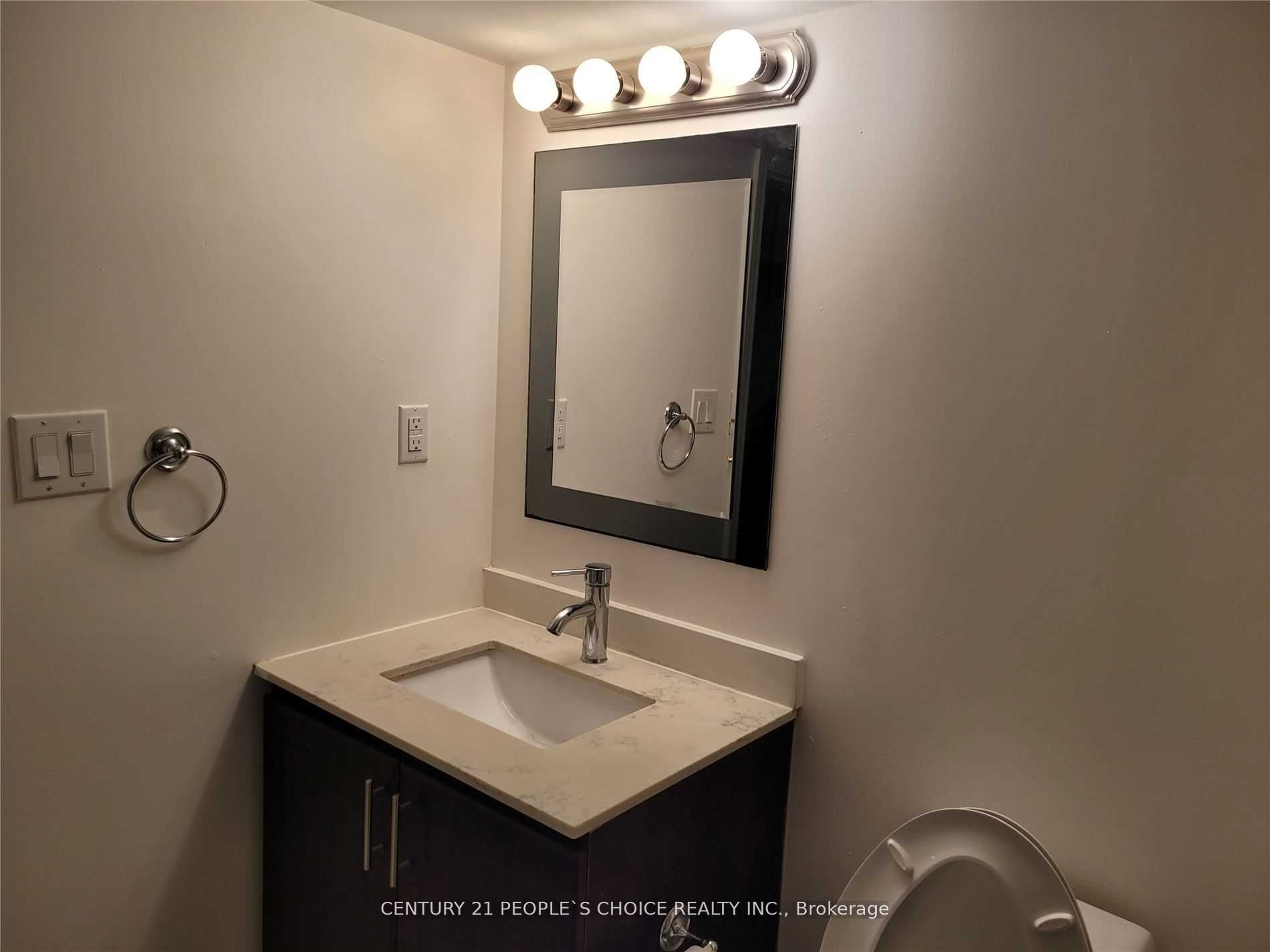 MLS #W12402323 image #11