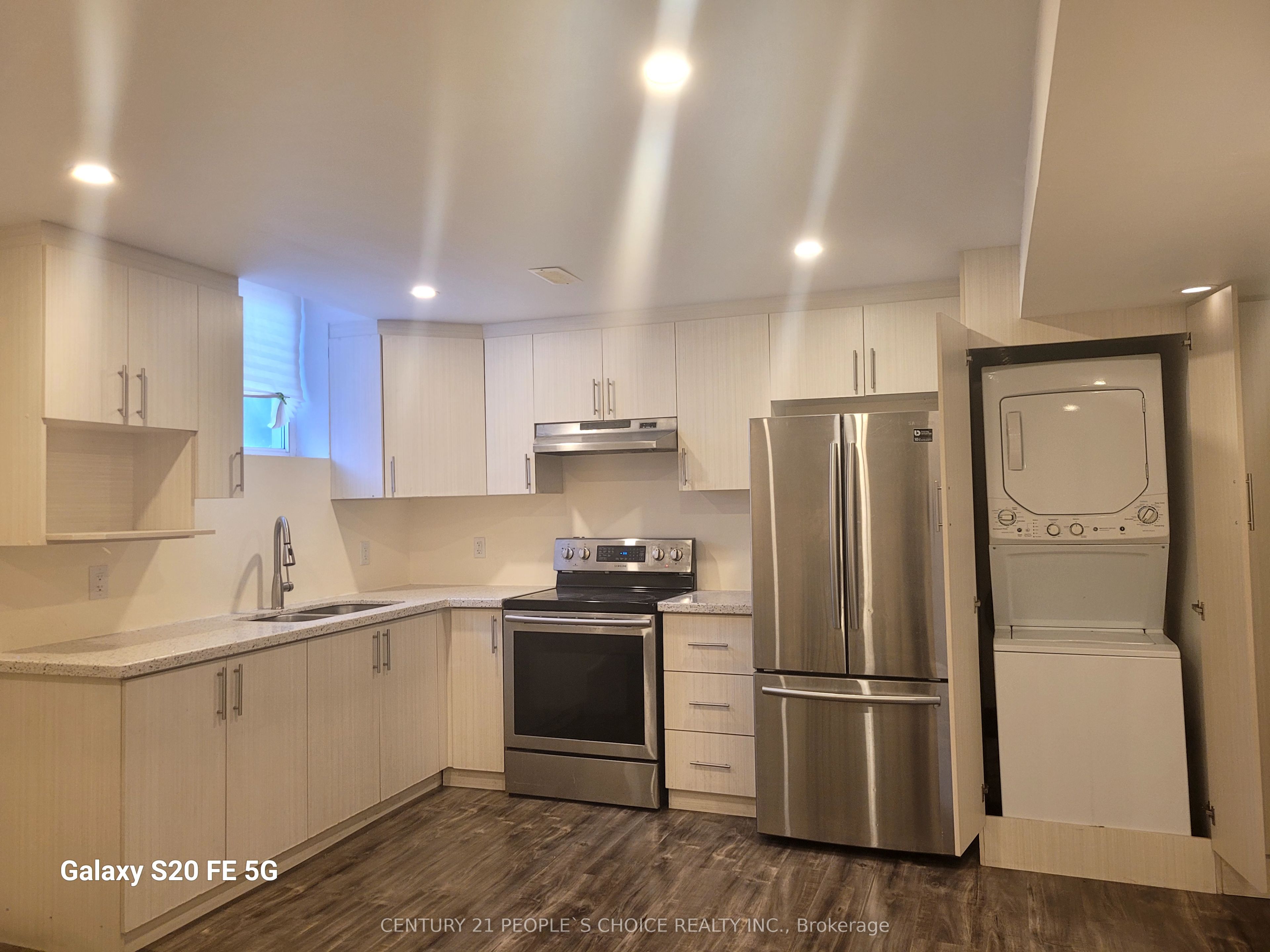 MLS #W12402323 image #5