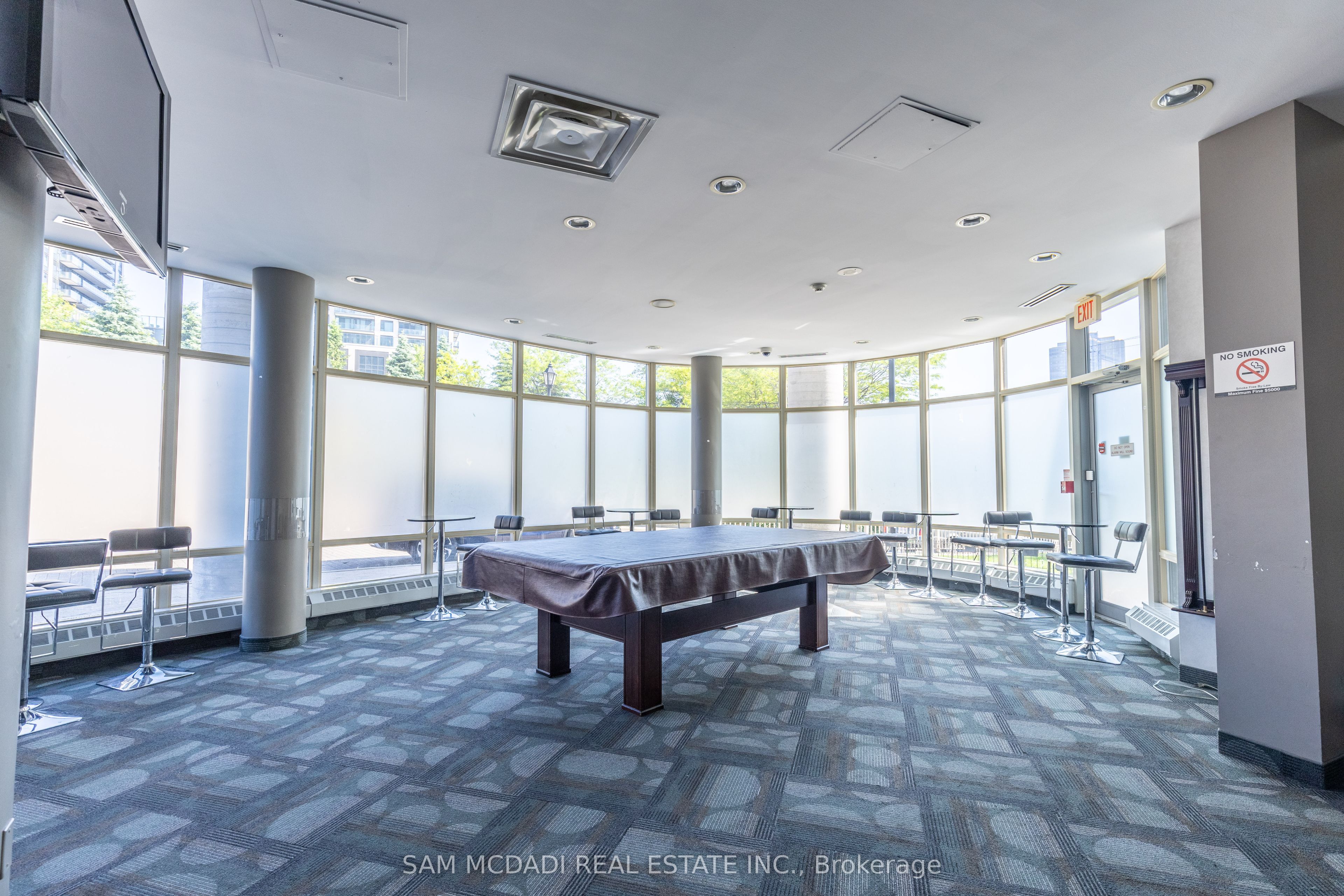 MLS #W12402337 image #12