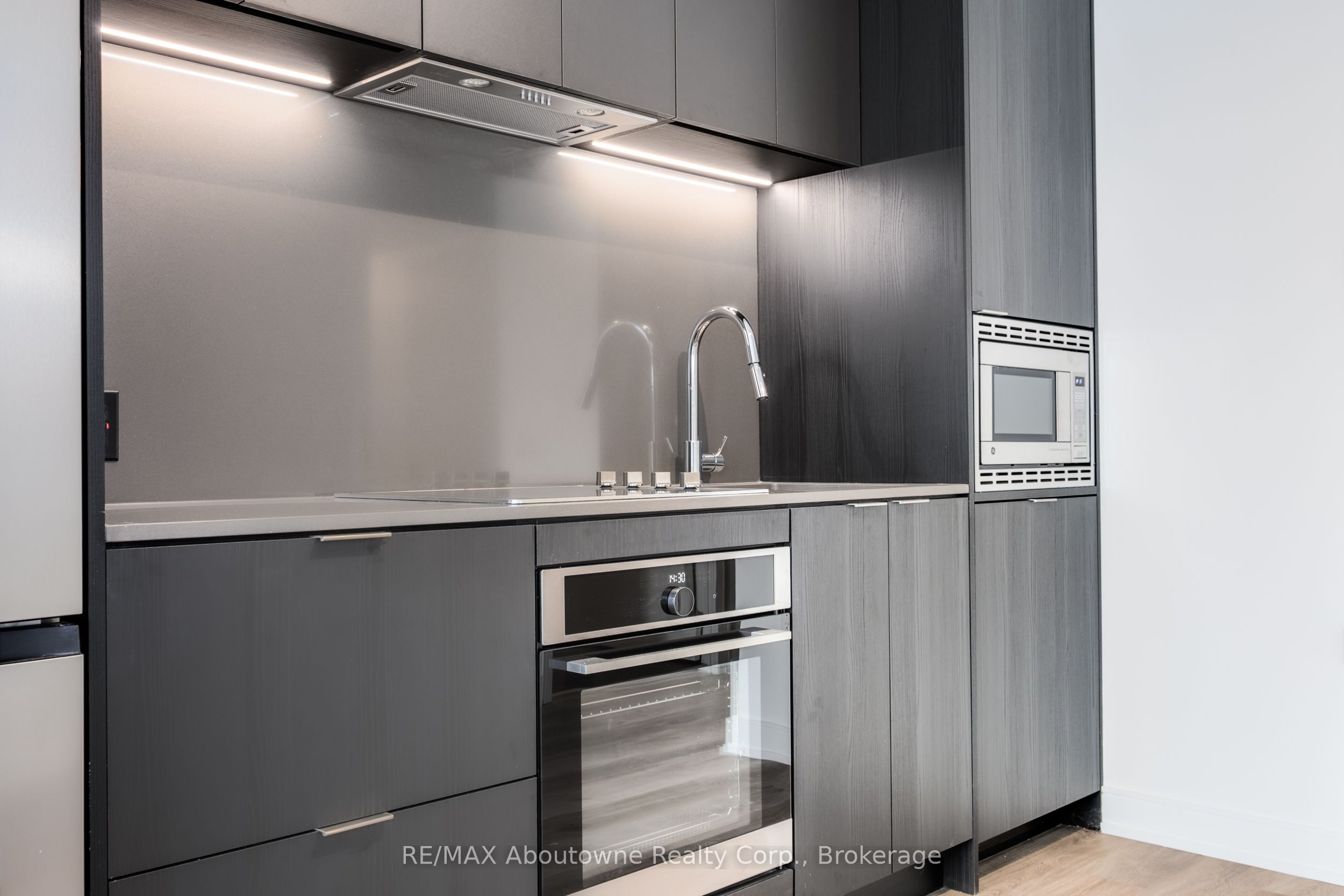 MLS #W12402444 image #19