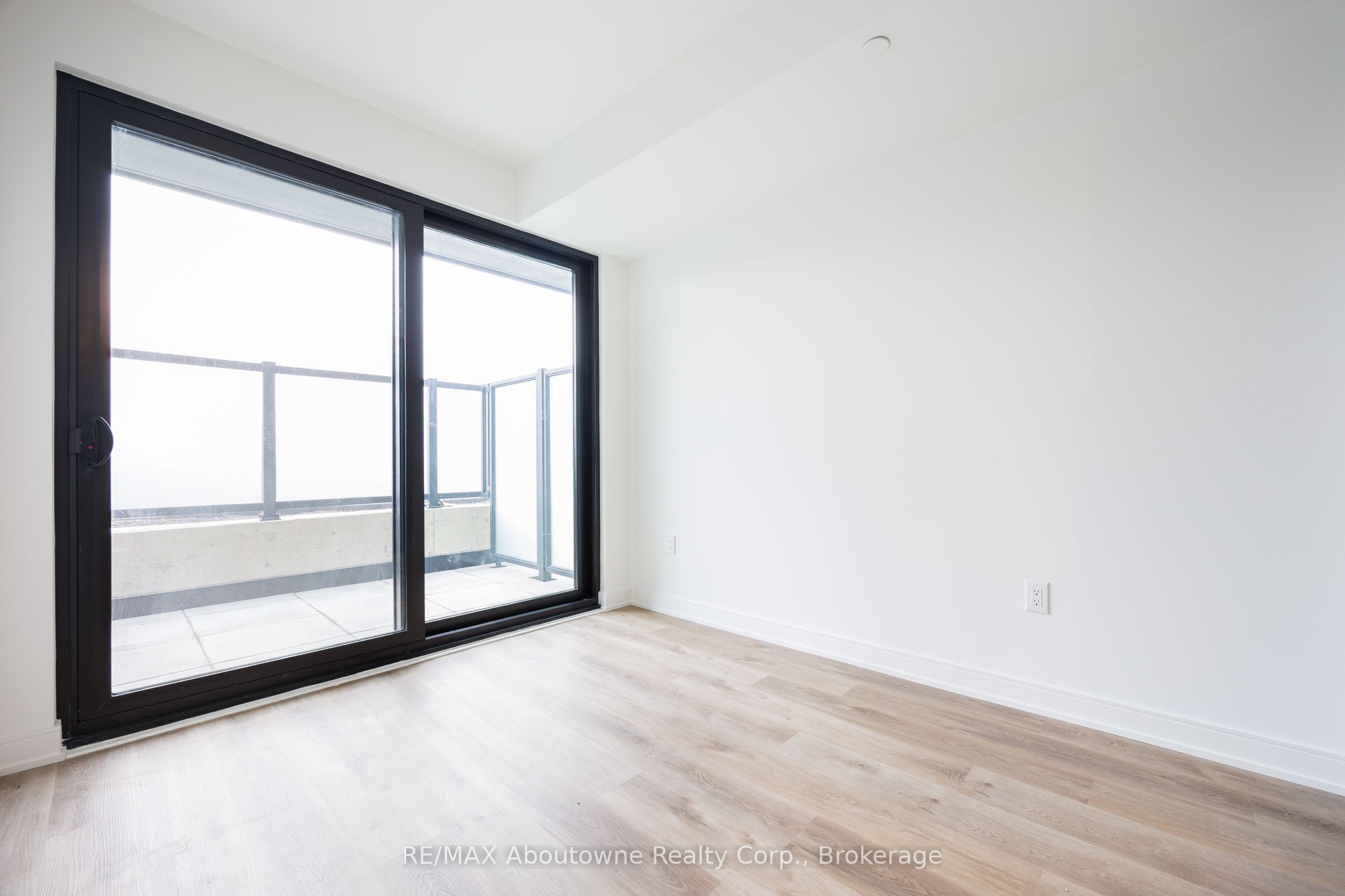 MLS #W12402444 image #22