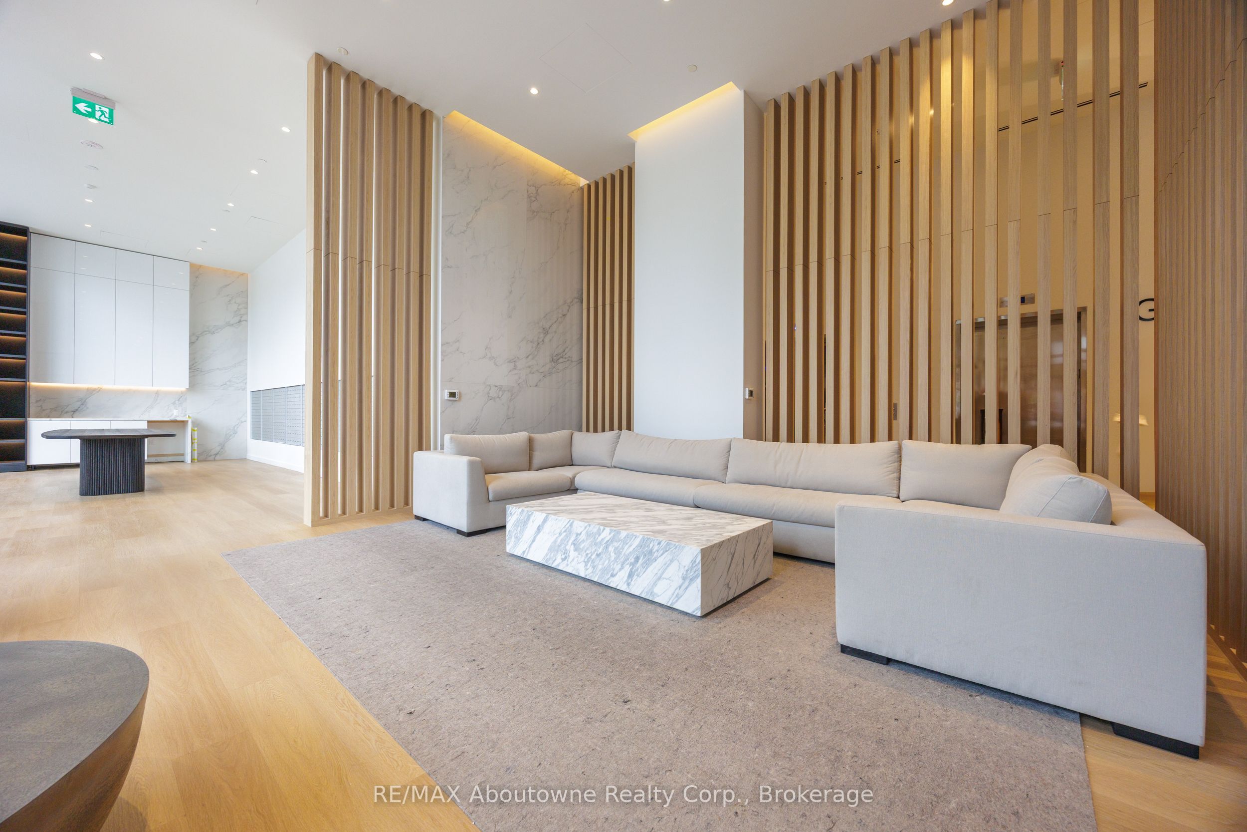 MLS #W12402444 image #26