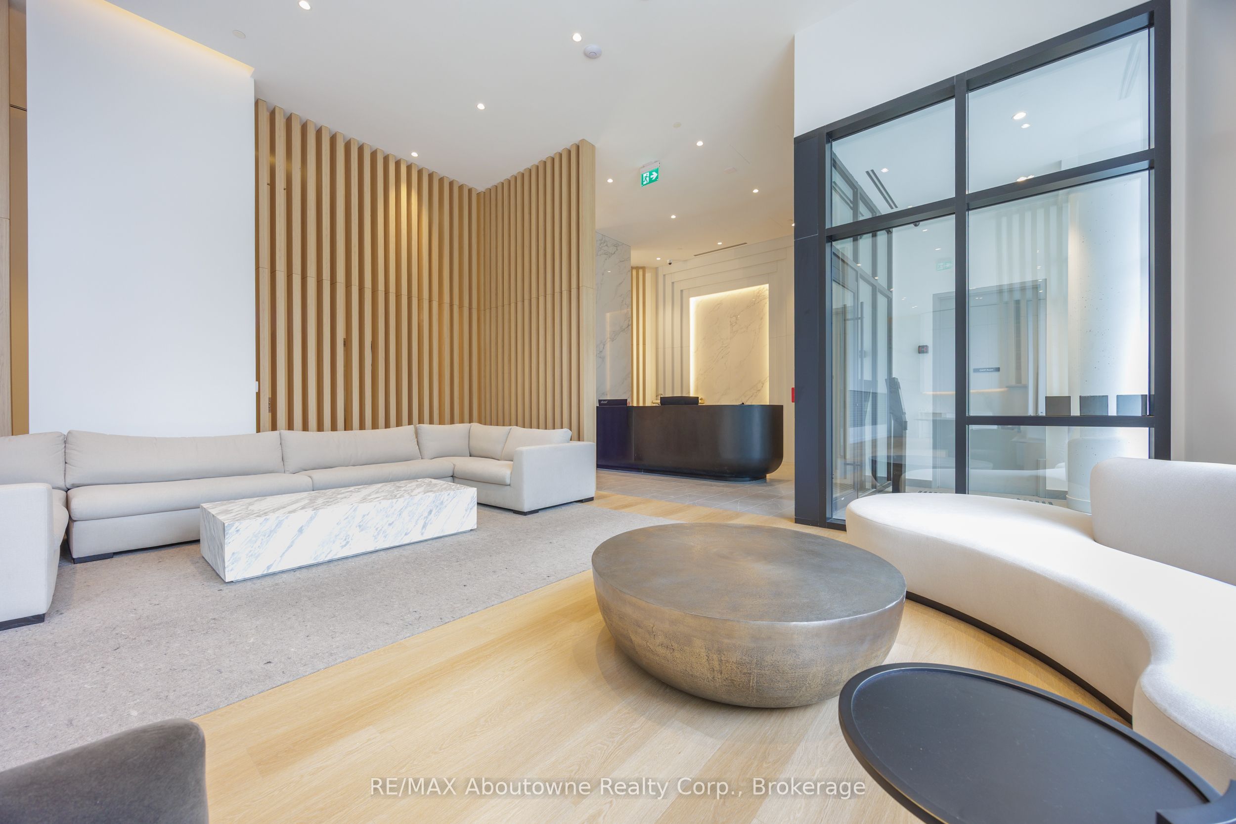 MLS #W12402444 image #27