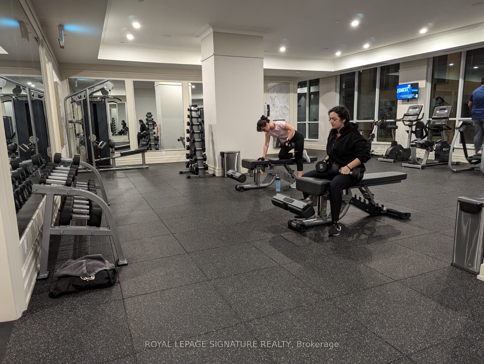 MLS #W12402602 image #20