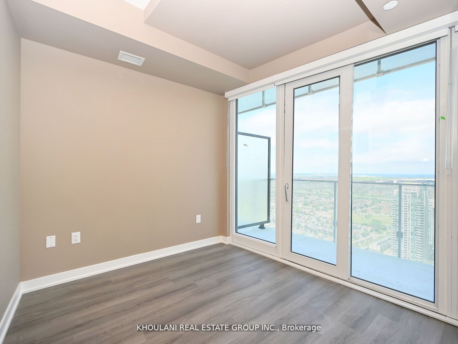 MLS #W12402625 image #11