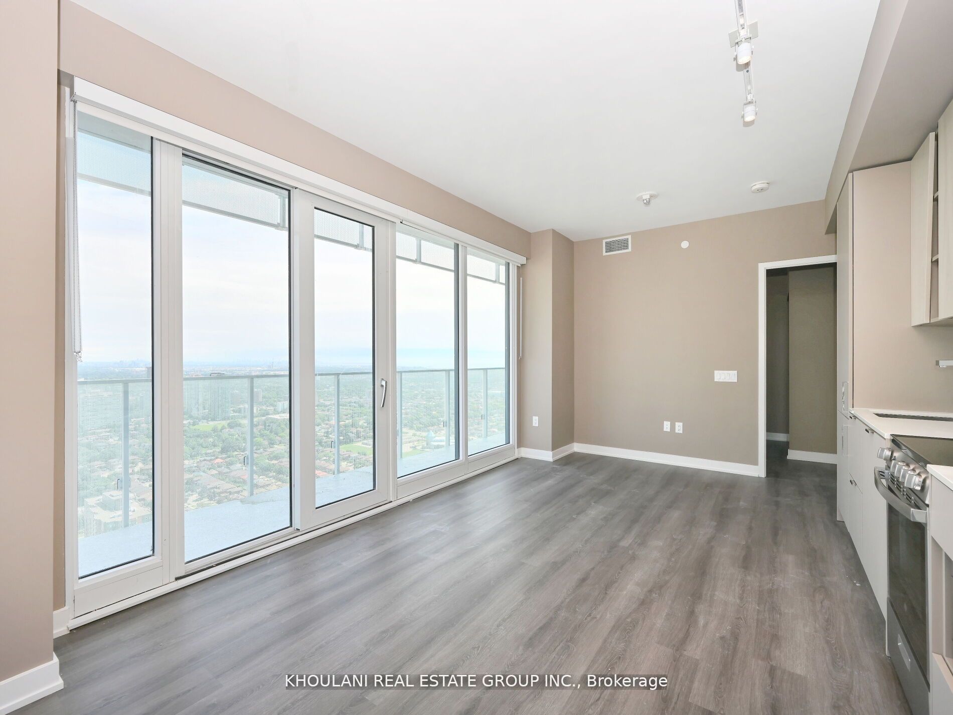 MLS #W12402625 image #4