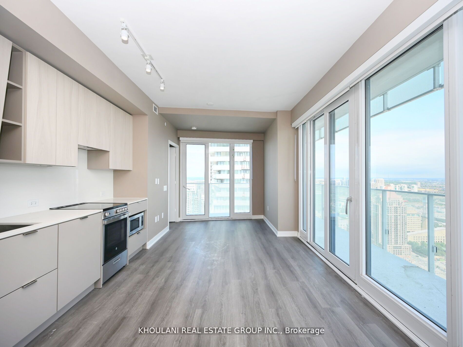 MLS #W12402625 image #5