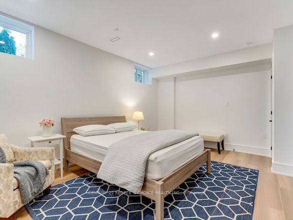 MLS #W12402646 image #12