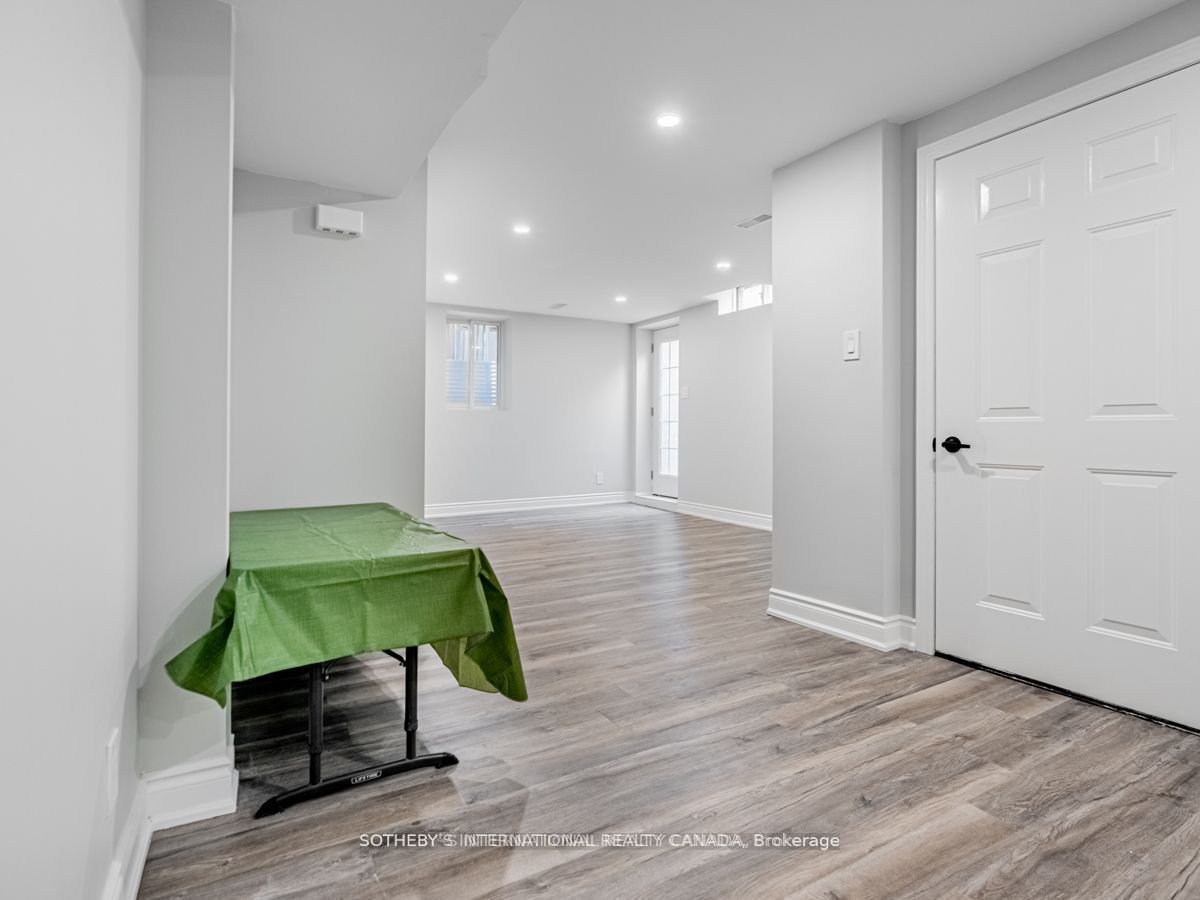 MLS #W12402667 image #7