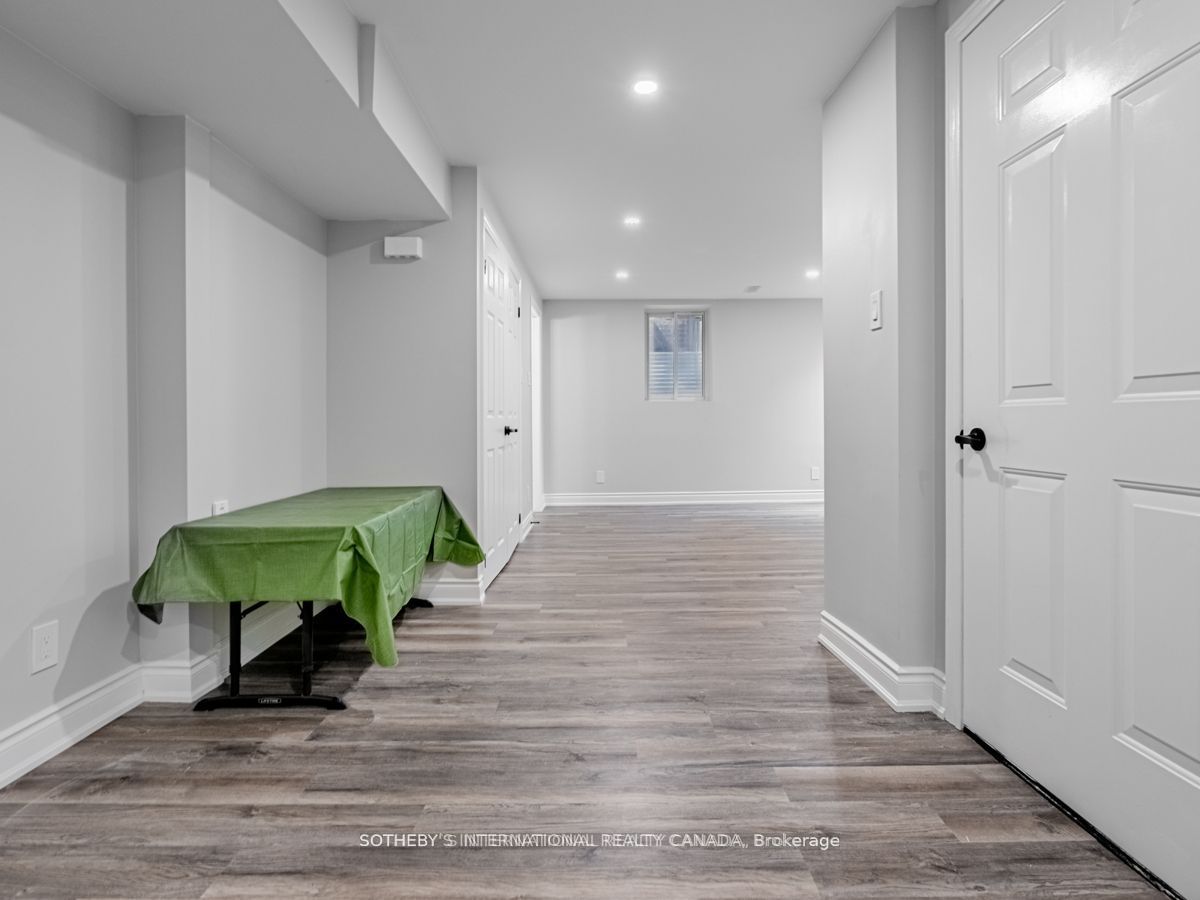 MLS #W12402667 image #8