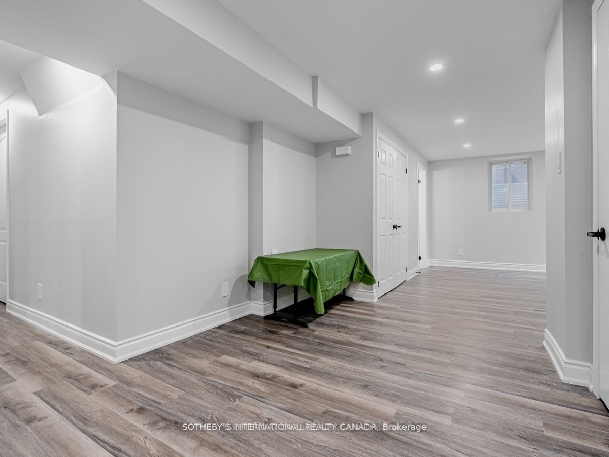 MLS #W12402667 image #9